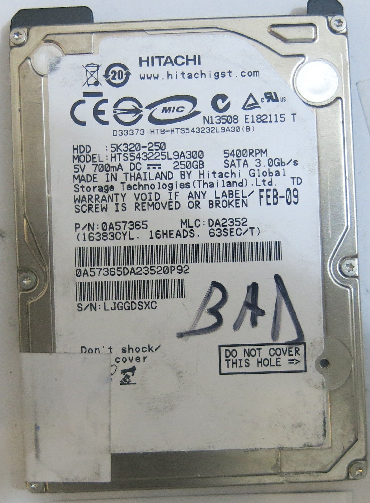 HITACHI HTS543225L9A300 MLCDA2352 220 0A90002 01 PCB