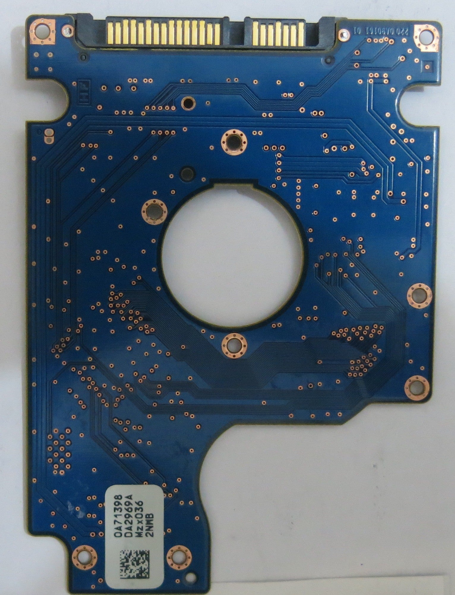 HITACHI HTS545016B9SA00 MLC DA2987 220 0A90161 01 PCB