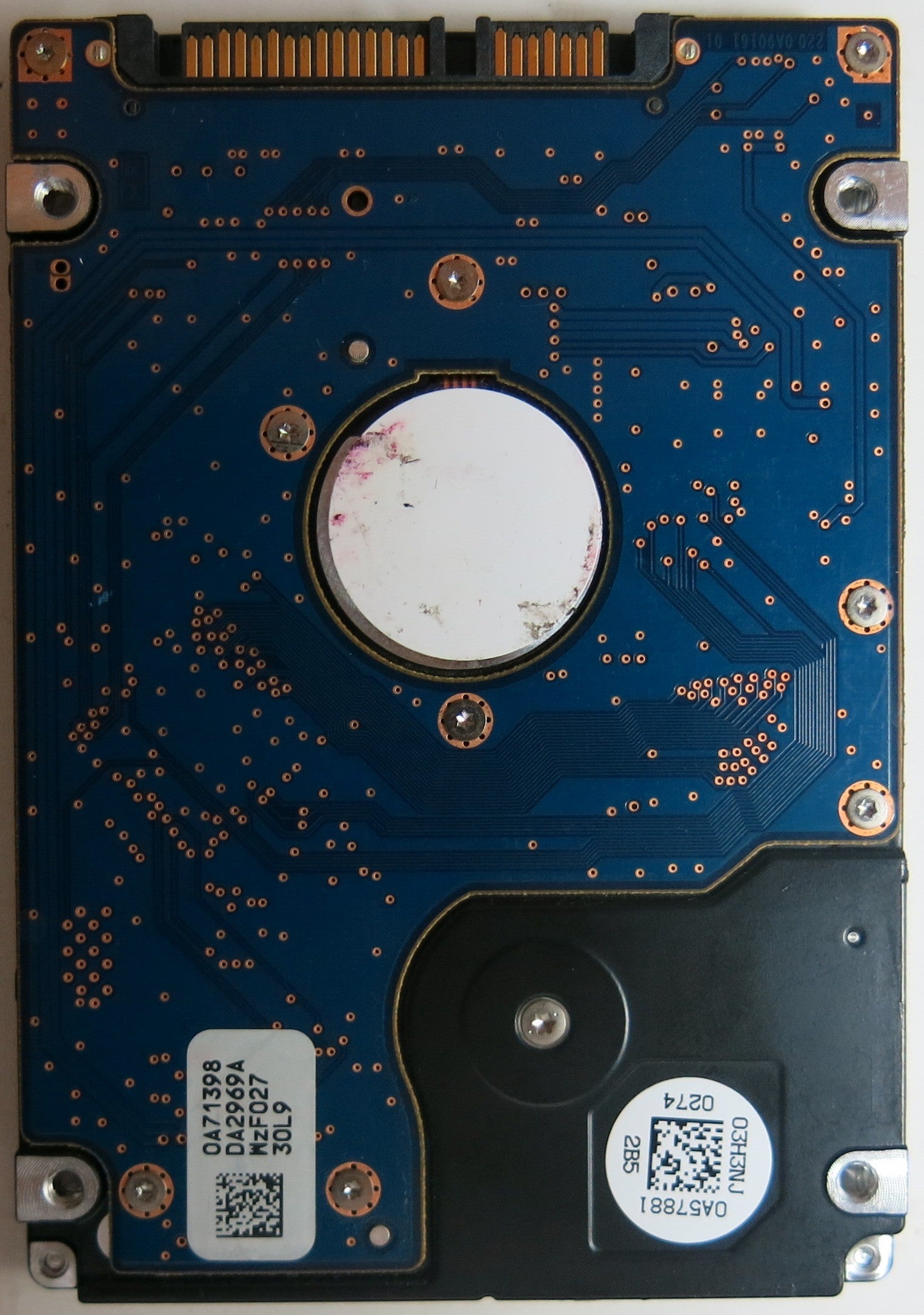 HTS545016B9SA00, PN: 0A70451, MLC: DA2987, 160GB, PCB: 220 0A90161 01, SERIAL NUMBER: 100718PBPB08ECE67MYF,