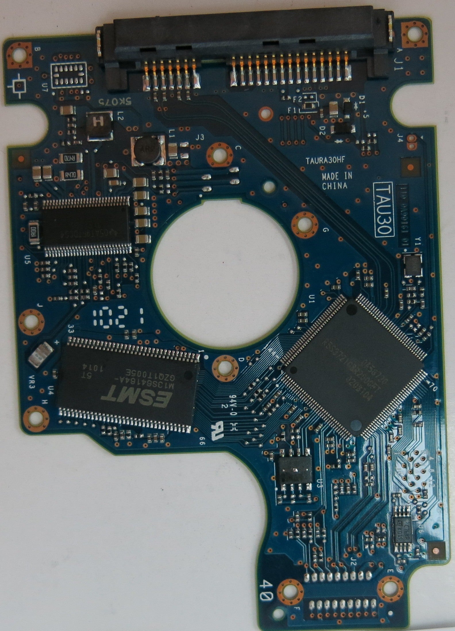 HITACHI HTS545016B9SA00, PN 0A70451, MLC, DA2987, 220 0A90161 01 PCB