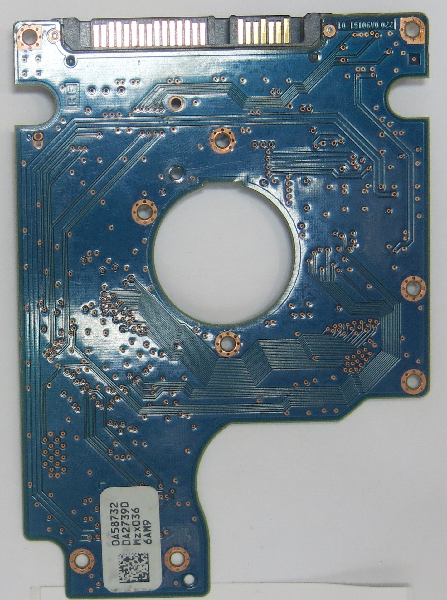 HITACHI  HTS545025B9A300 MLCDA2831 220 0A90161 01 PCB