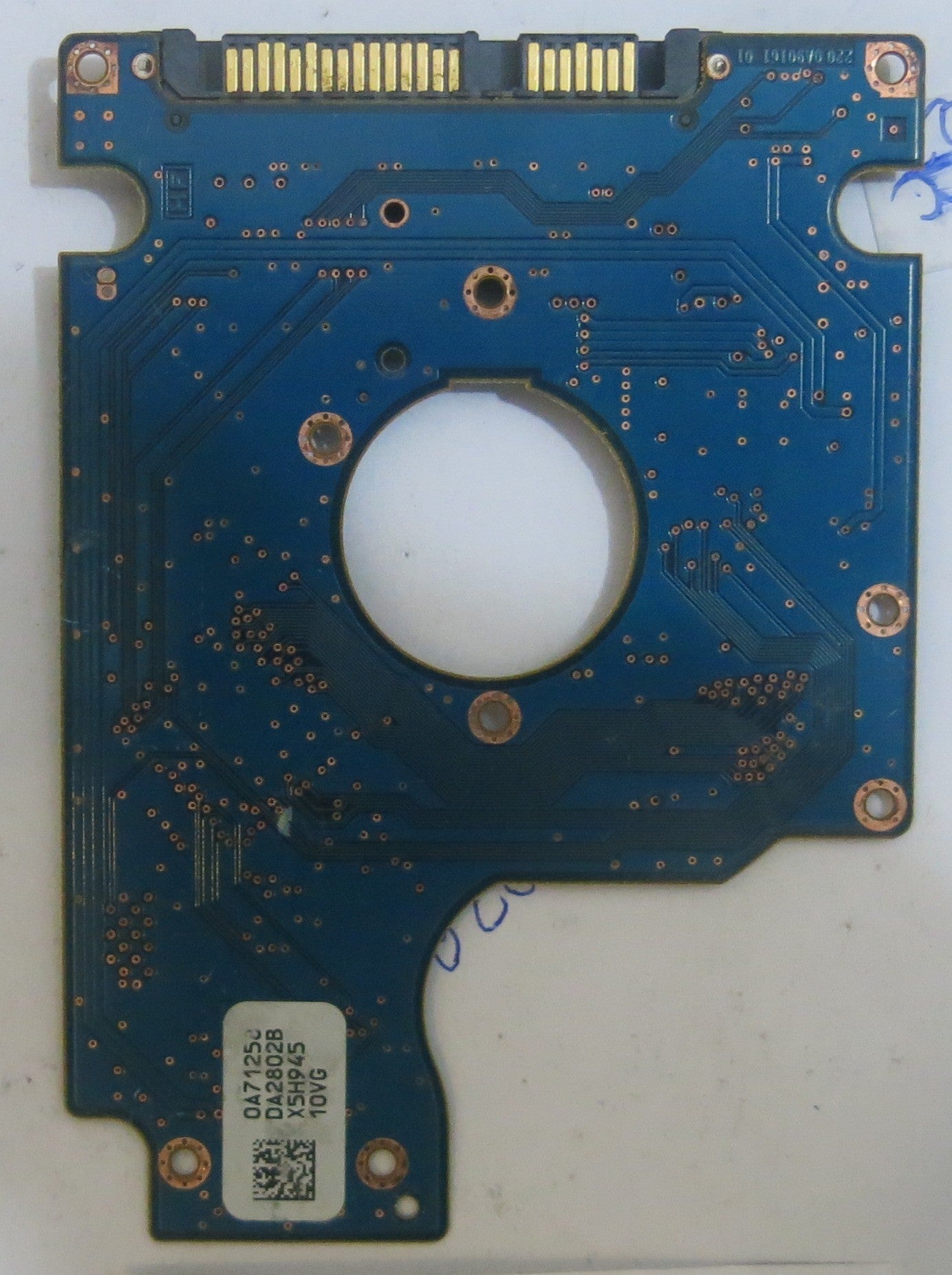 HITACHI  HTS545032B9A300 MLCDA2944 220 0A90161 01 PCB