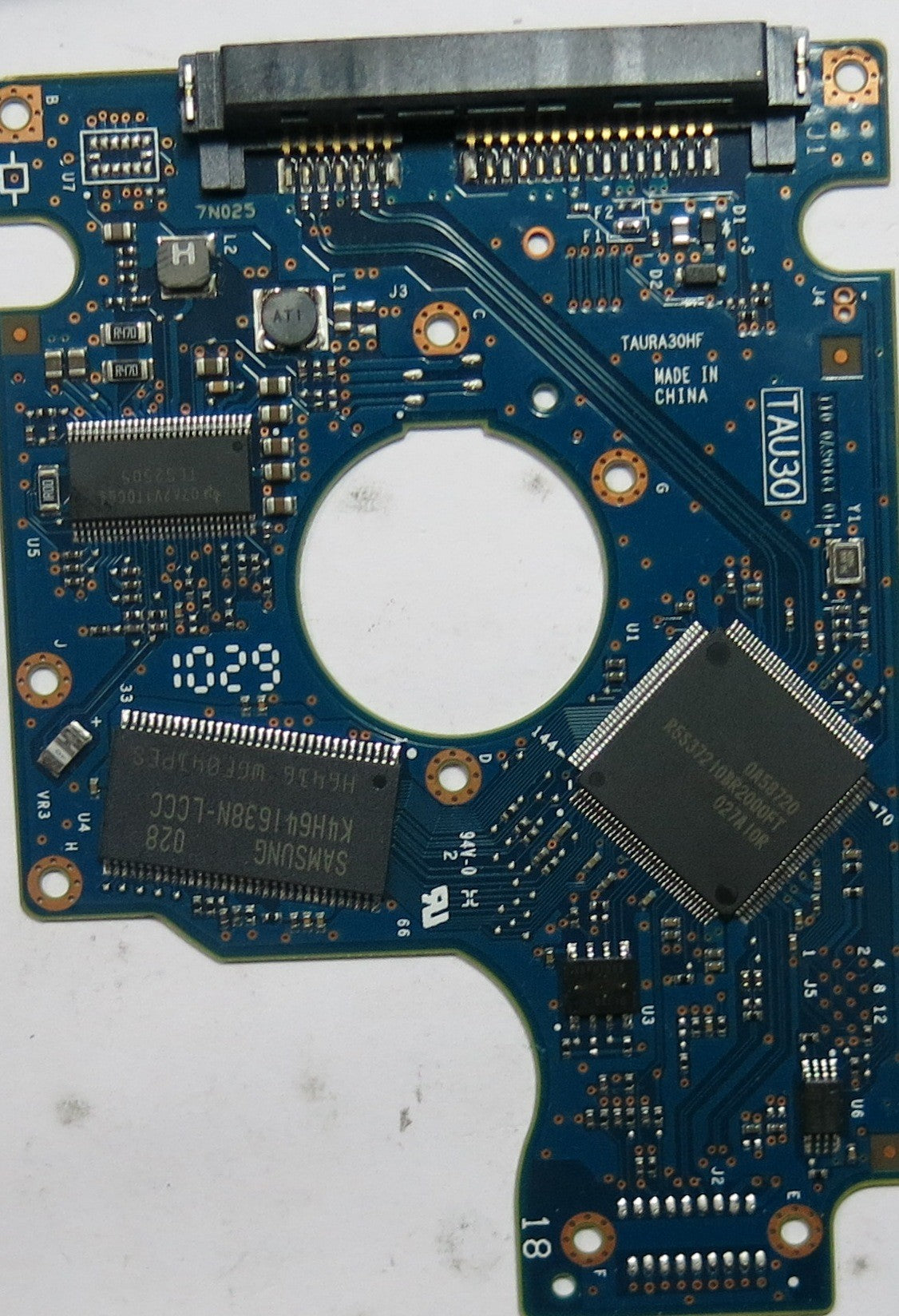 HITACHI HTS545032B9A300,  PCB