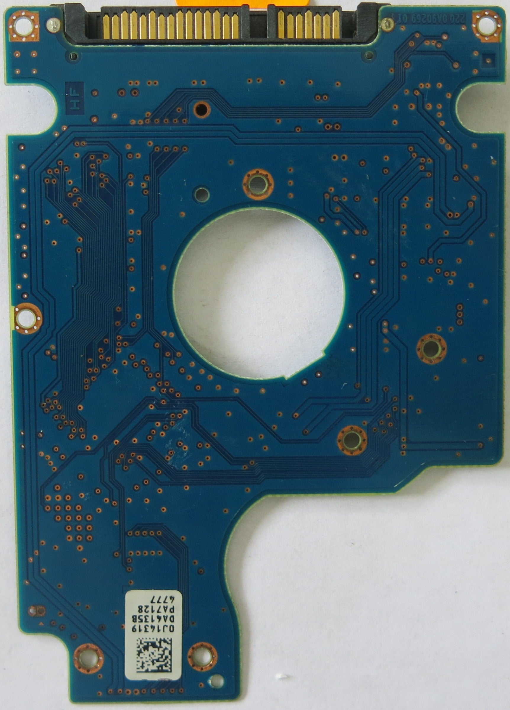 HITACHI HTS547564A9E384 P/N 0J15352 PCB 220 0A90269 01