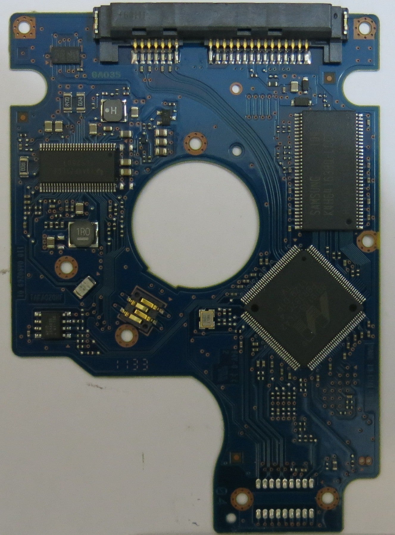 HITACHI HTS547575A9E384 MLC DA4124 220 0A90269 01 PCB