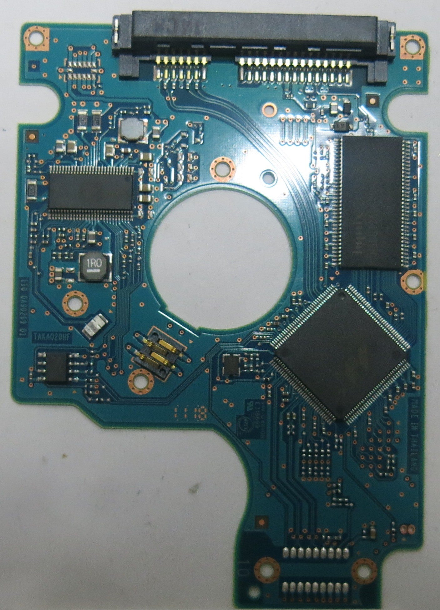 HITACHI HTS723232A7A364 MLC DA3735 220 0A90269 01 PCB