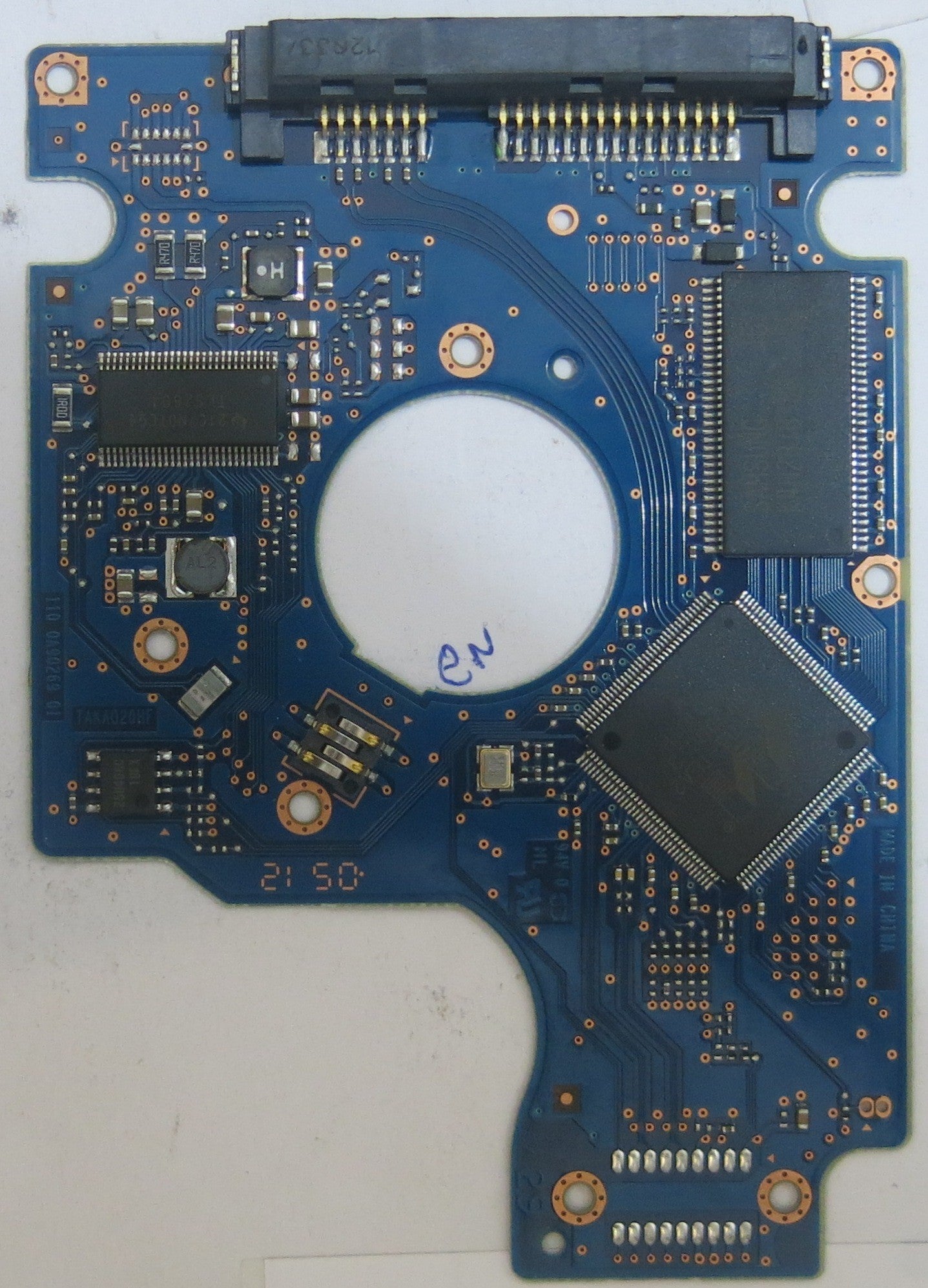 HITACHI HTS723232A7A364 MLC DA3735 220 0A90269 01 PCB