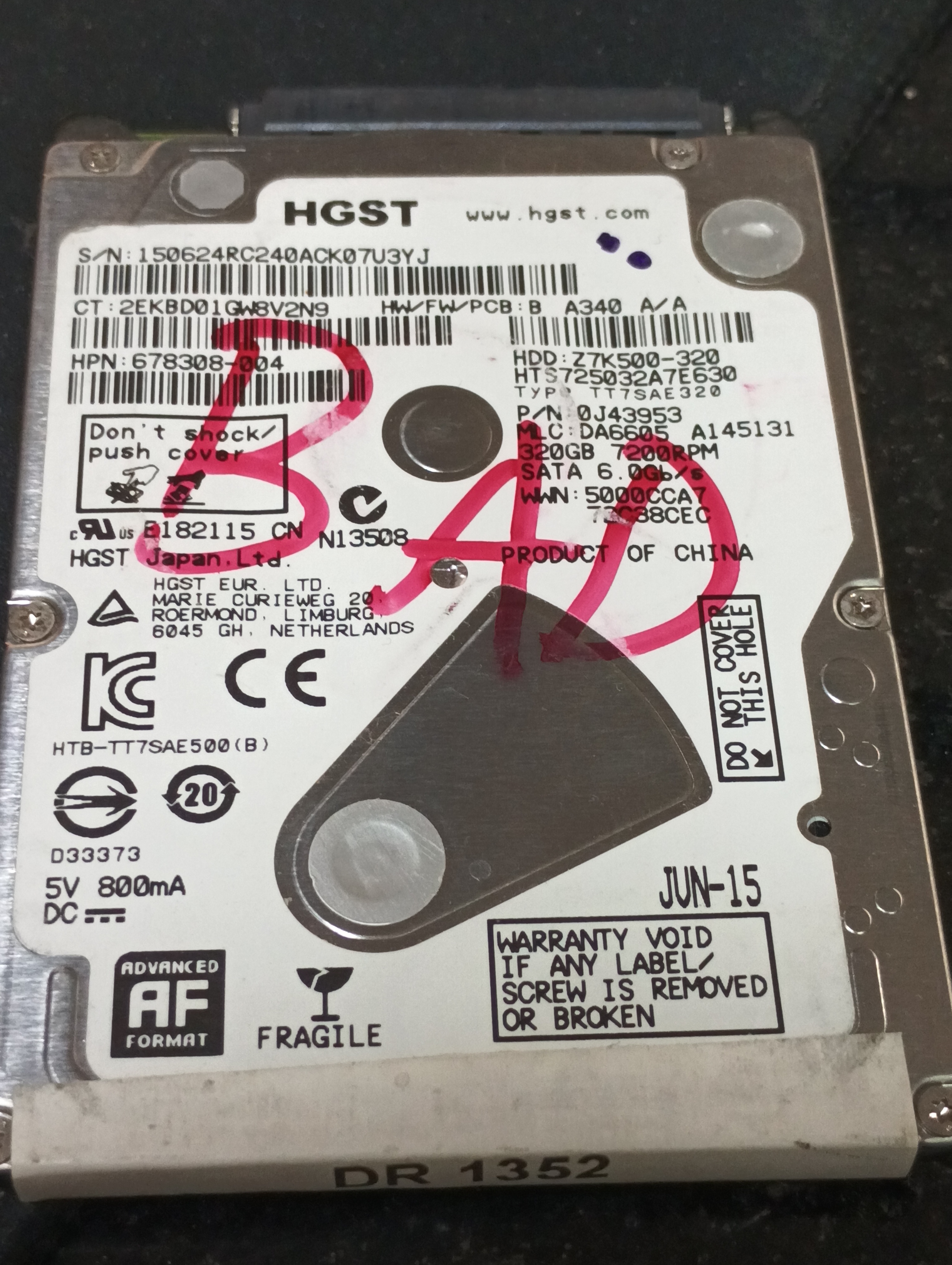 HITACHI HTS725032A7E630 PCB 220  0A90427,  320.GB