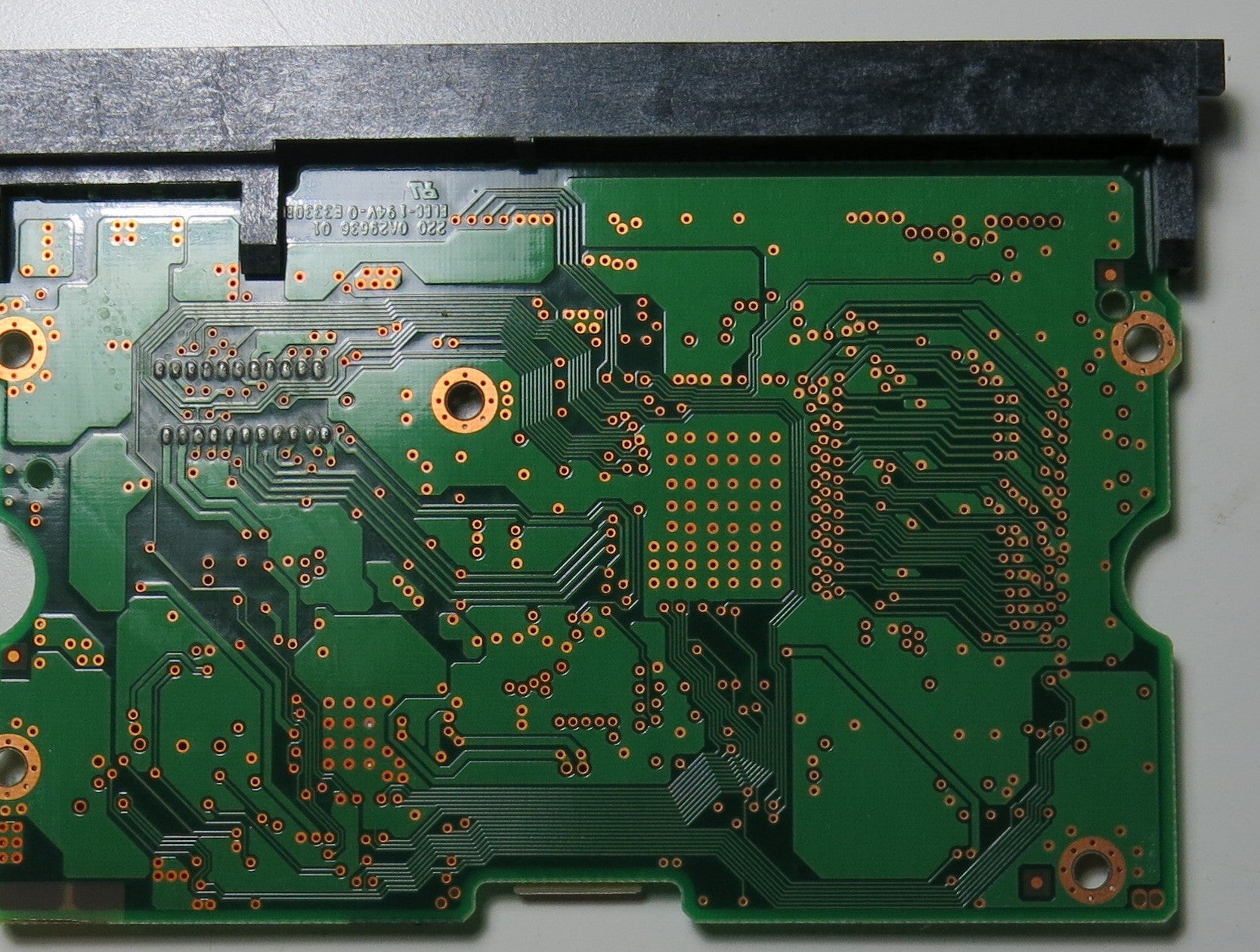 HITACHI HUA721010KLA330,  PCB
