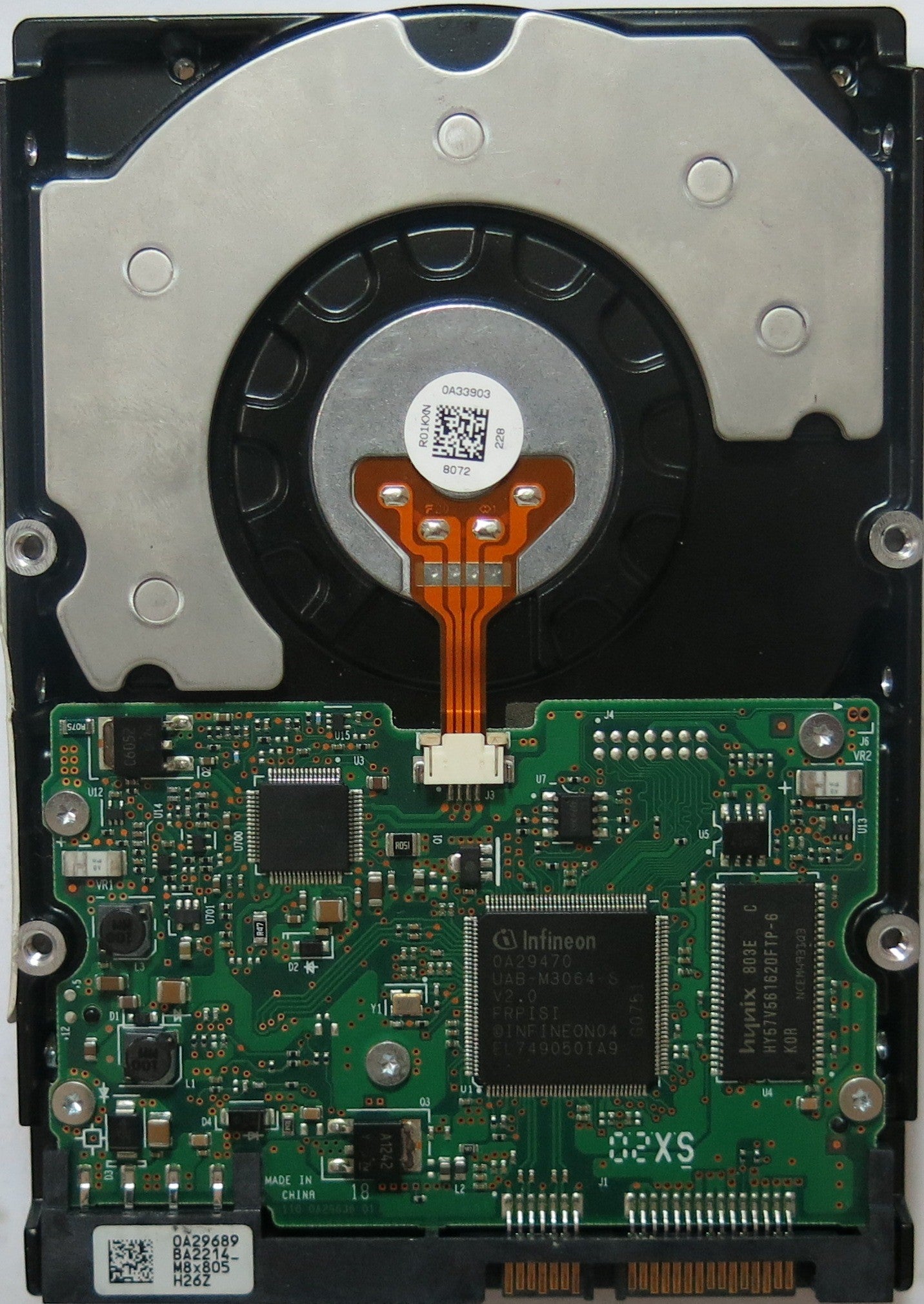 HUA721050KLA330 PCB: 110 0A29636 01 SERIAL: P6G60RSF MLC: BA2588 PN 0A35000  FW BA2588  500,GB