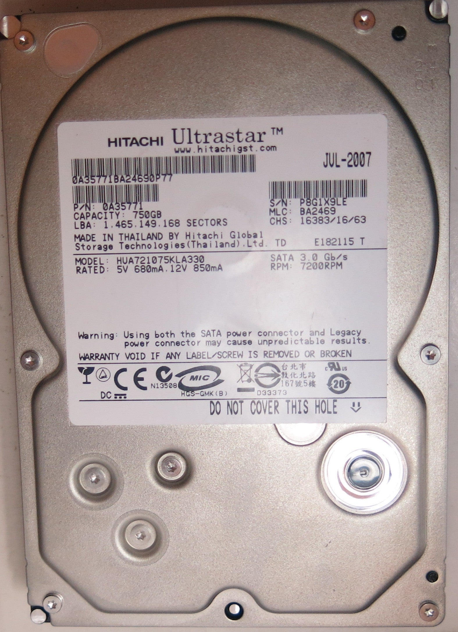 HUA721075KLA330 PCB: 110 0A29636 01 SERIAL NUMBER: P8G1X9LE PN 0A35771 FW BA2469 750 GB