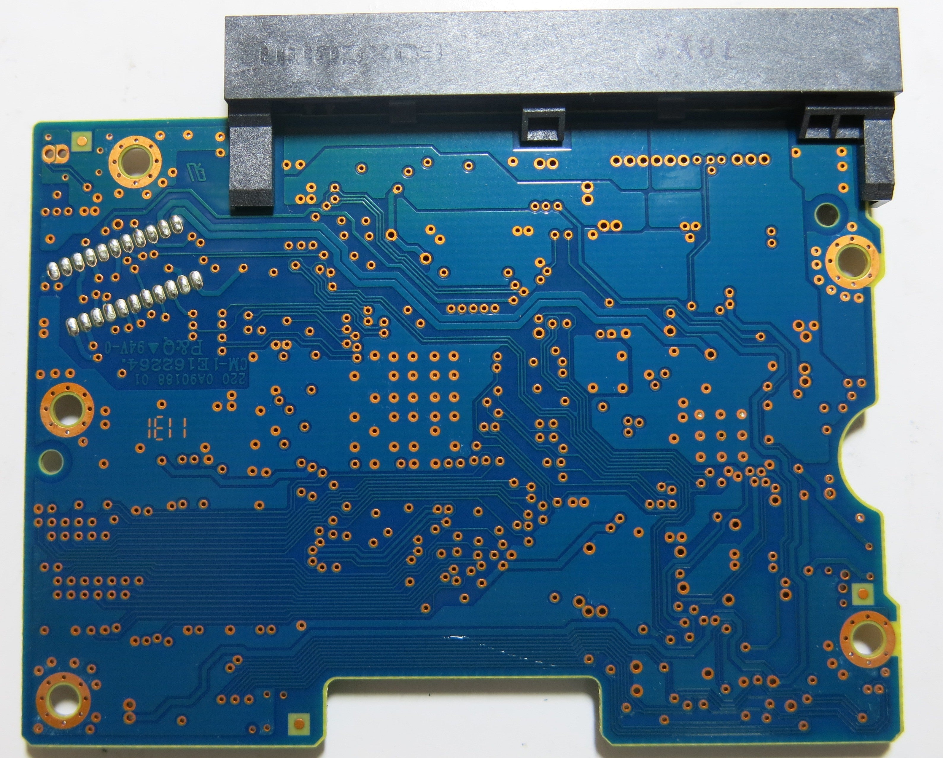 HITACHI HUA722010CLA331 JPT3NH 110 0A90188 01 PCB