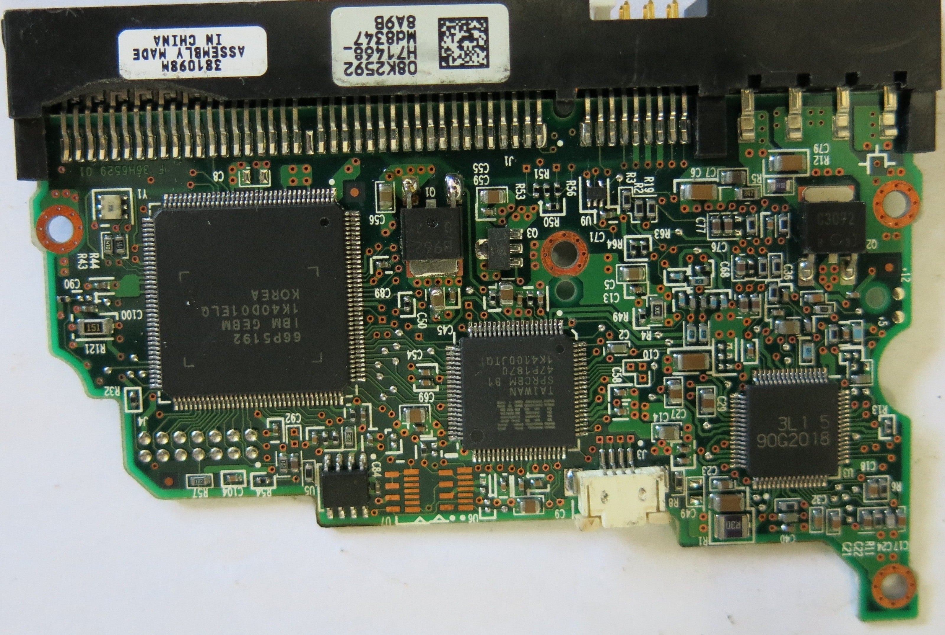 HITACHI IC35L060AVV207-0 P/N 13G0221 PCB F 36H6529 01