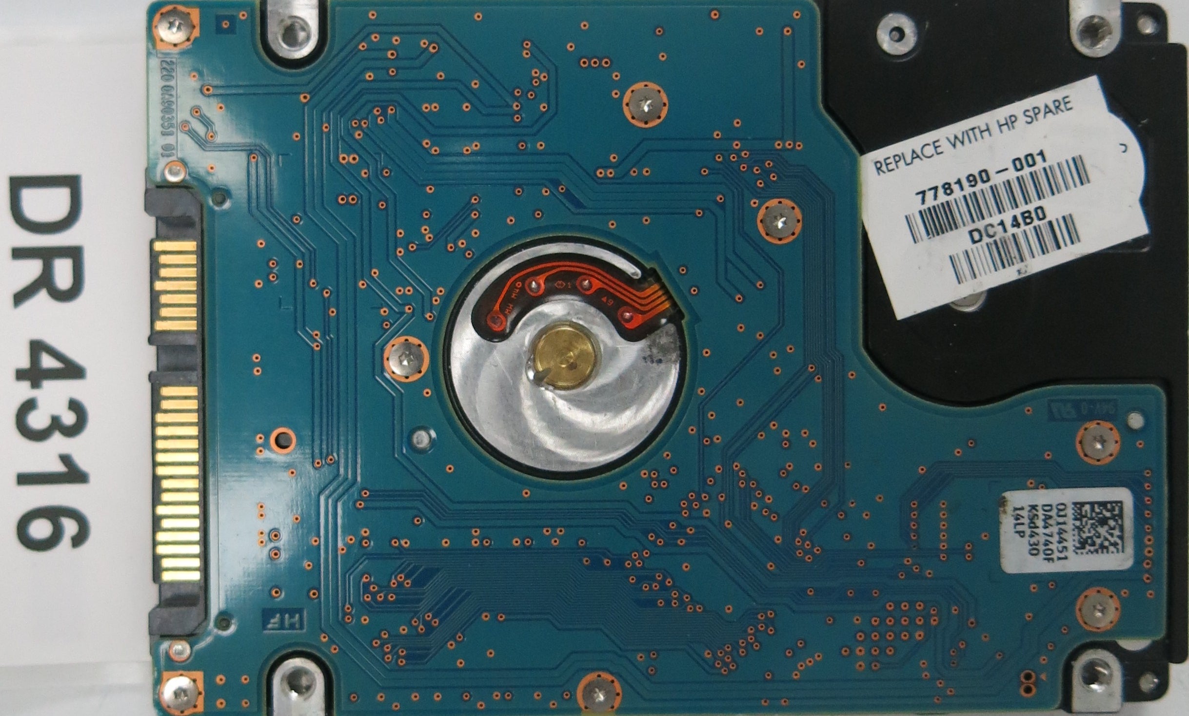 HTS541075A9E680, Serial Number: 140814JD1204E20, P/N: 0J34282, 750GB 3.5, PCB: 220 0A90351 01