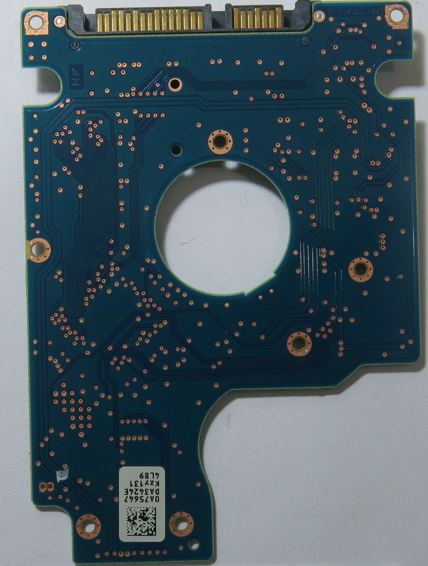 HTS543216A7A384 MLC DA4024 220 0A90269 01PCB