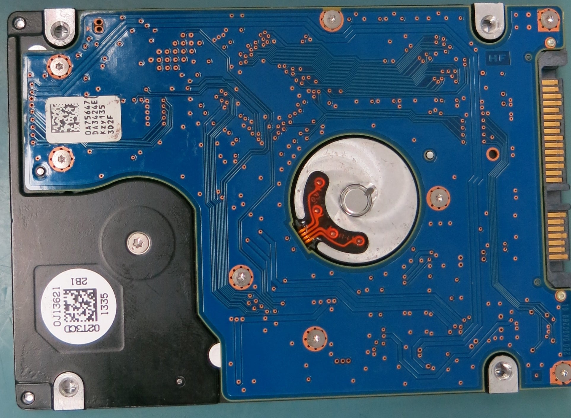 HTS543216A7A384, P/N: 0J18921, MLC:  DA4024, 160GB 2.5