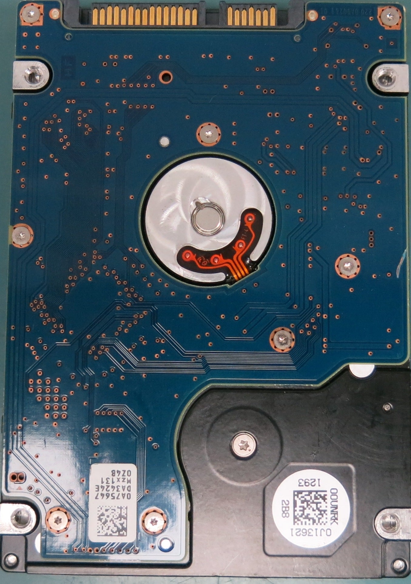 HTS543216A7A384, P/N: 0J18921, MLC: DA4024, 160GB 2.5