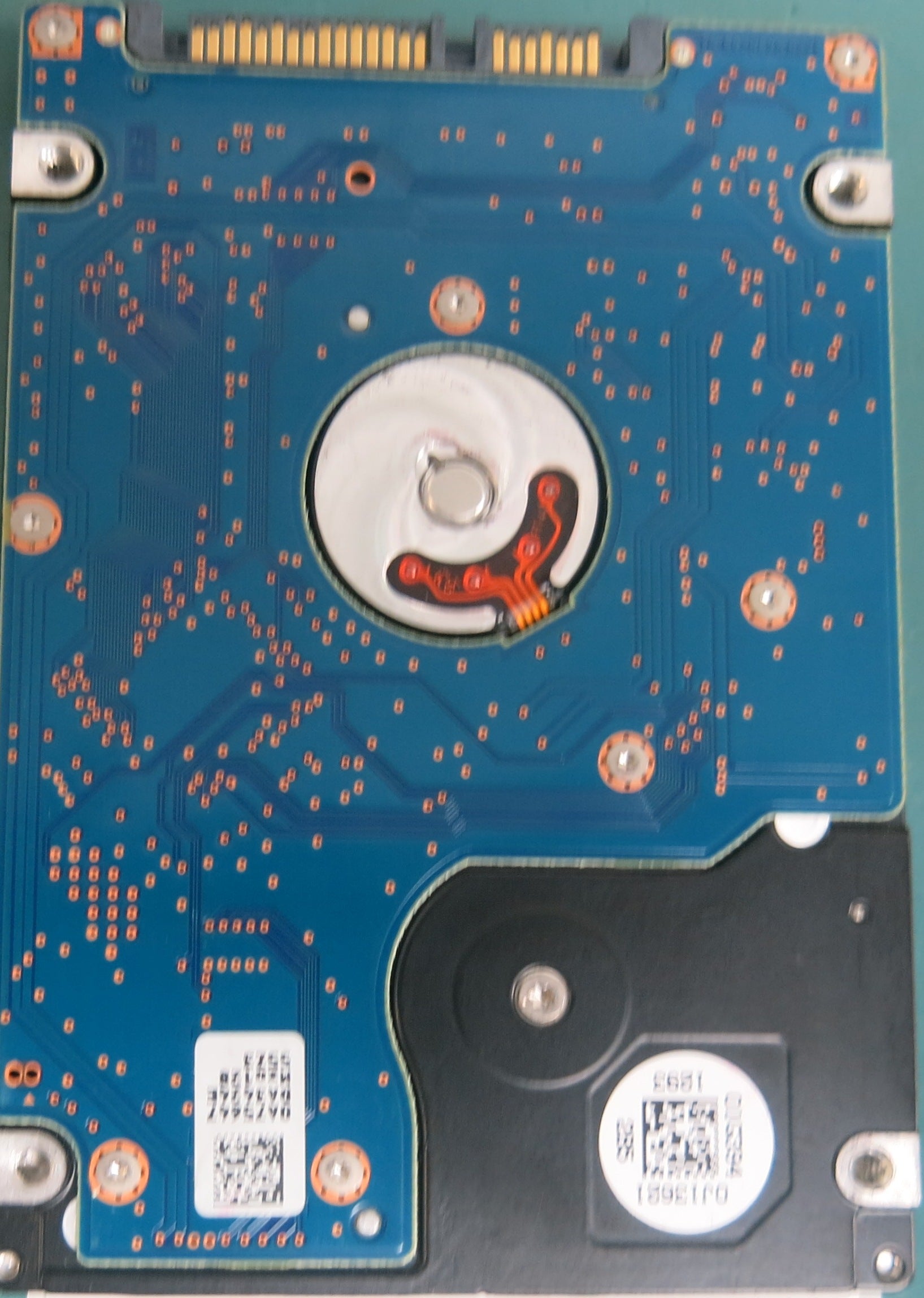 HTS543216A7A384, P/N: 0J18921, MLC:  DA4024, 160GB 2.5