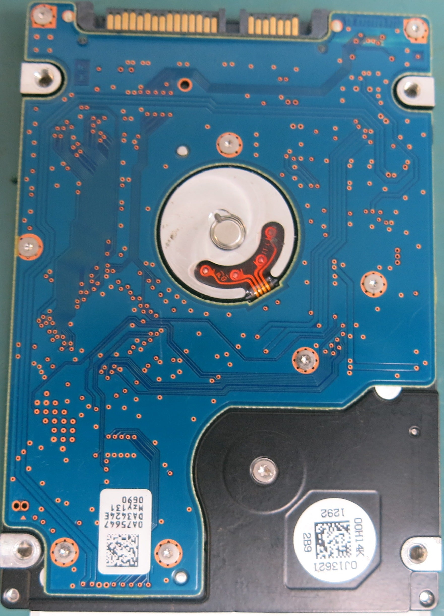 HTS543216A7A384, P/N: 0J18921, MLC: DA4024, 160GB 2.5