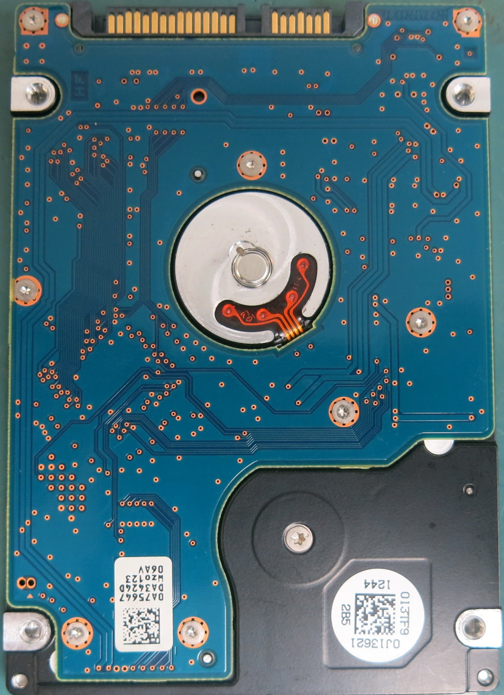 HTS543216A7A384, P/N: 0J18921, MLC: DA4024, 160GB 2.5