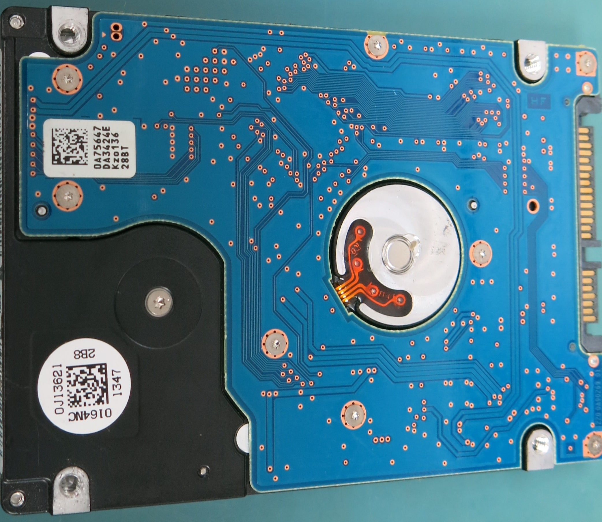 HTS543216A7A384, P/N: 0J18921, MLC:  DA4024, 160GB 2.5