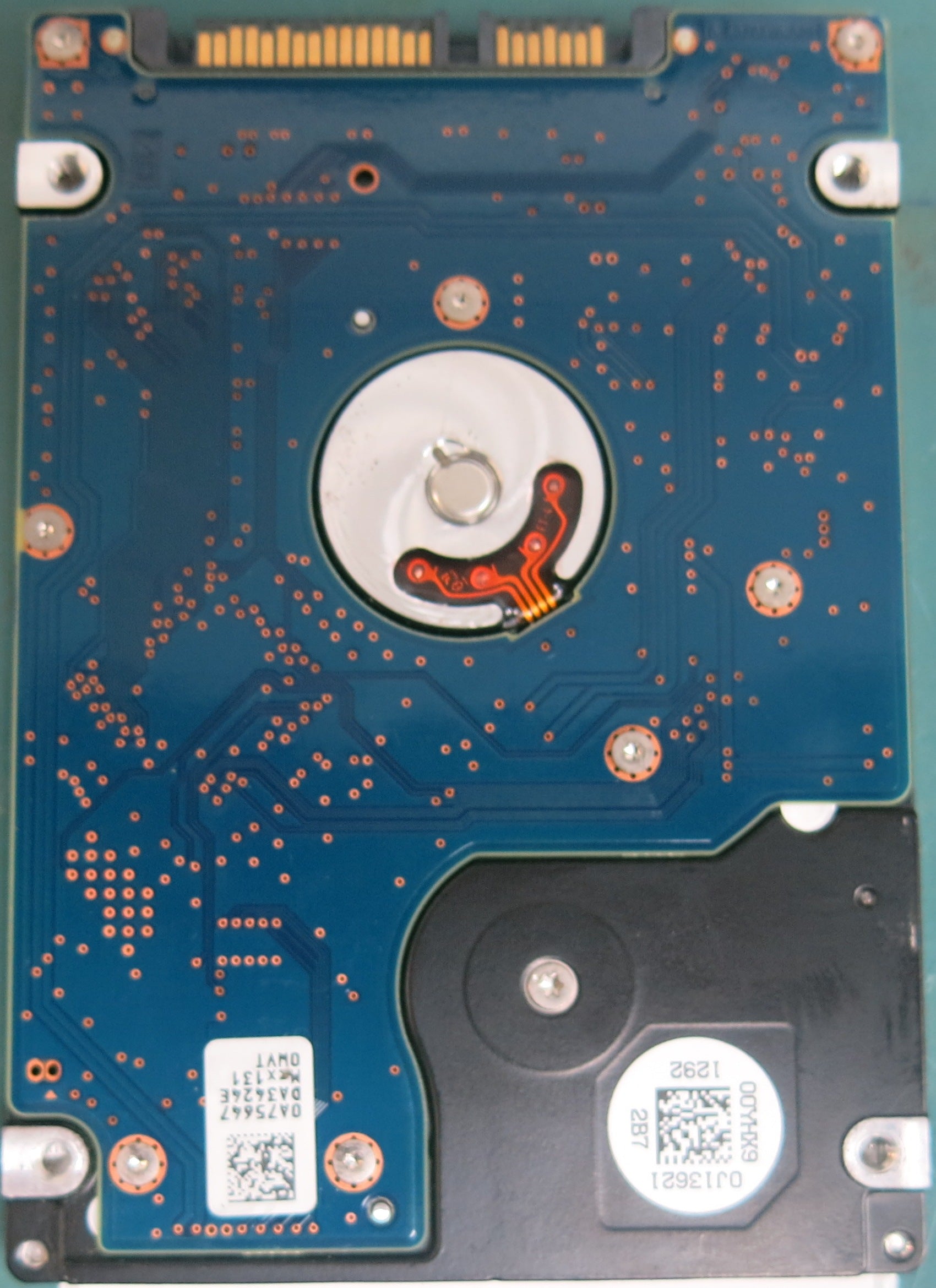 HTS543216A7A384, P/N: 0J28921, MLC: DA4024, 160GB 2.5