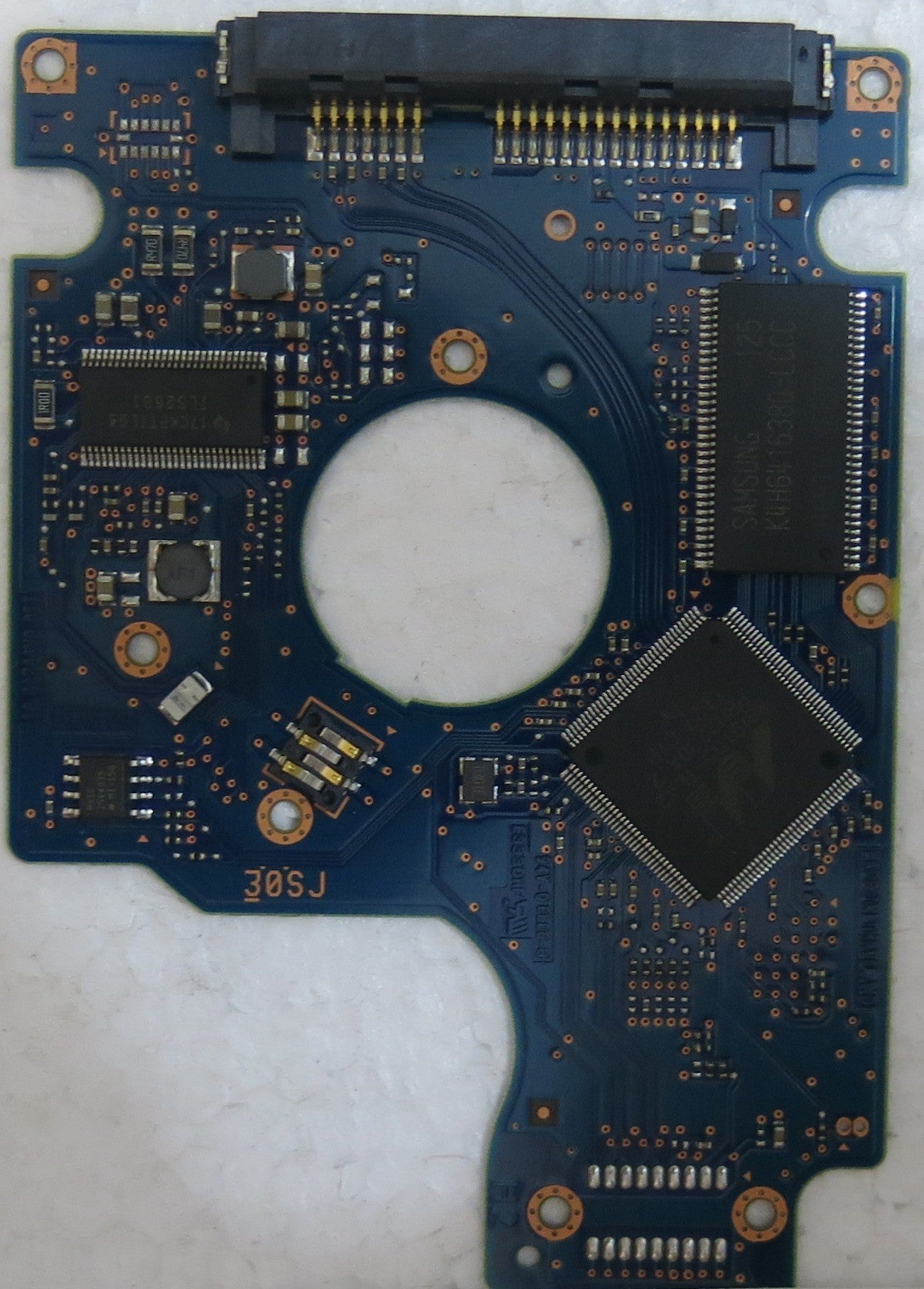 HTS543216A7A384 PN 0J18921 MLC DA4024 220 0A90269 01 PCB