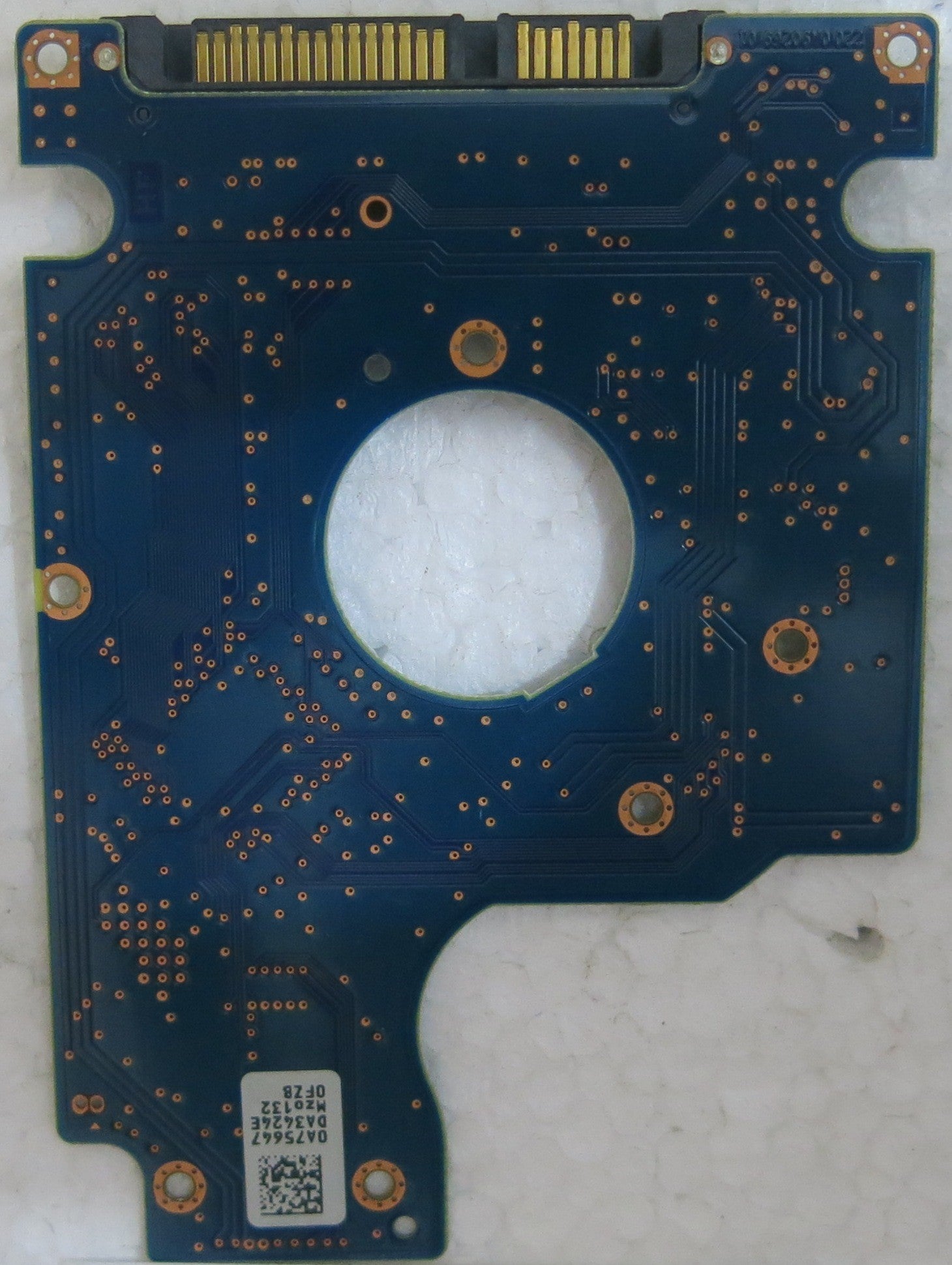 HTS543216A7A384 PN 0J18921 MLC DA4024 220 0A90269 01 PCB