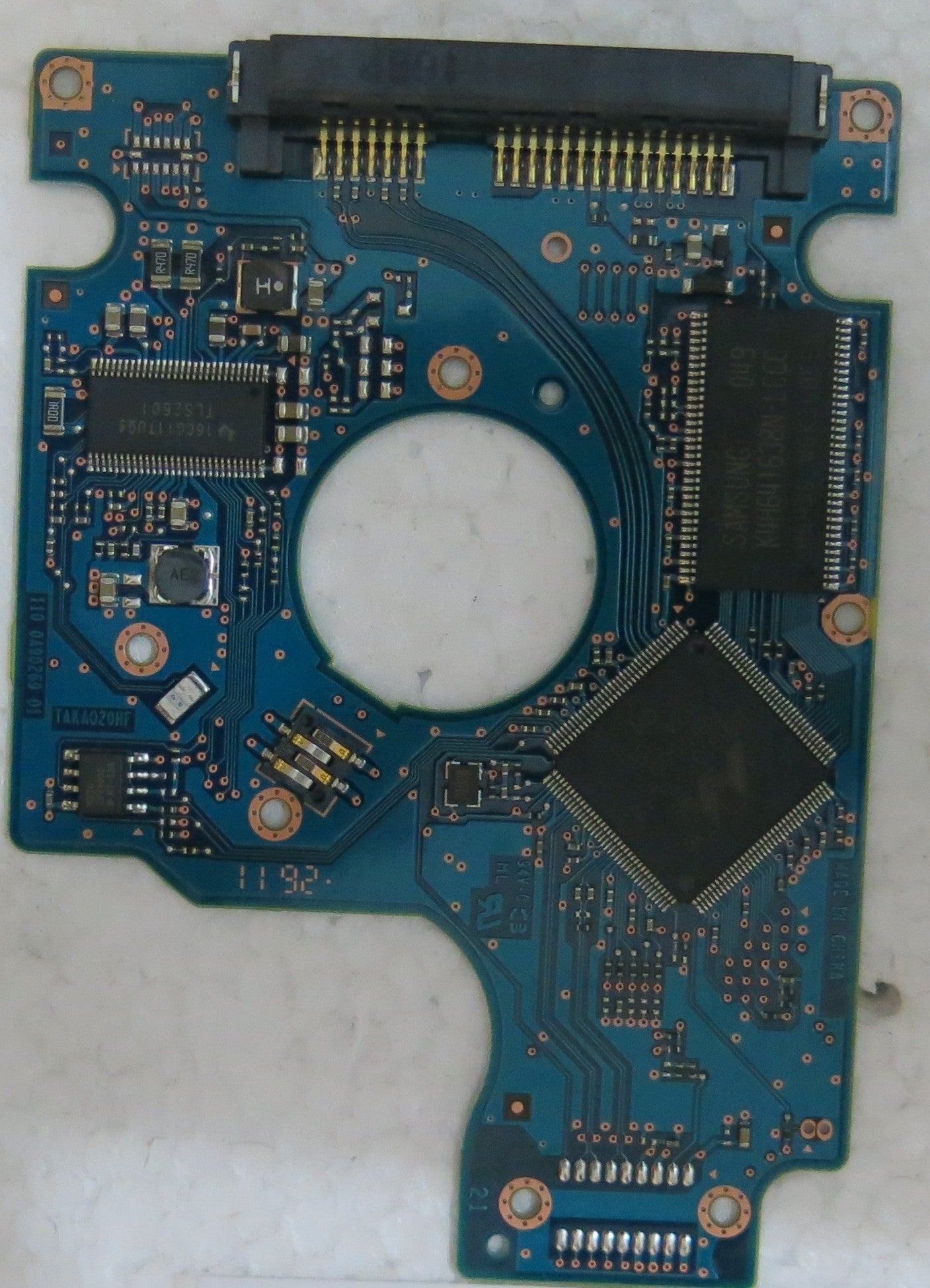 HTS543216A7A384 PN 0J18921 MLC DA4024 220 0A90269 01 PCB
