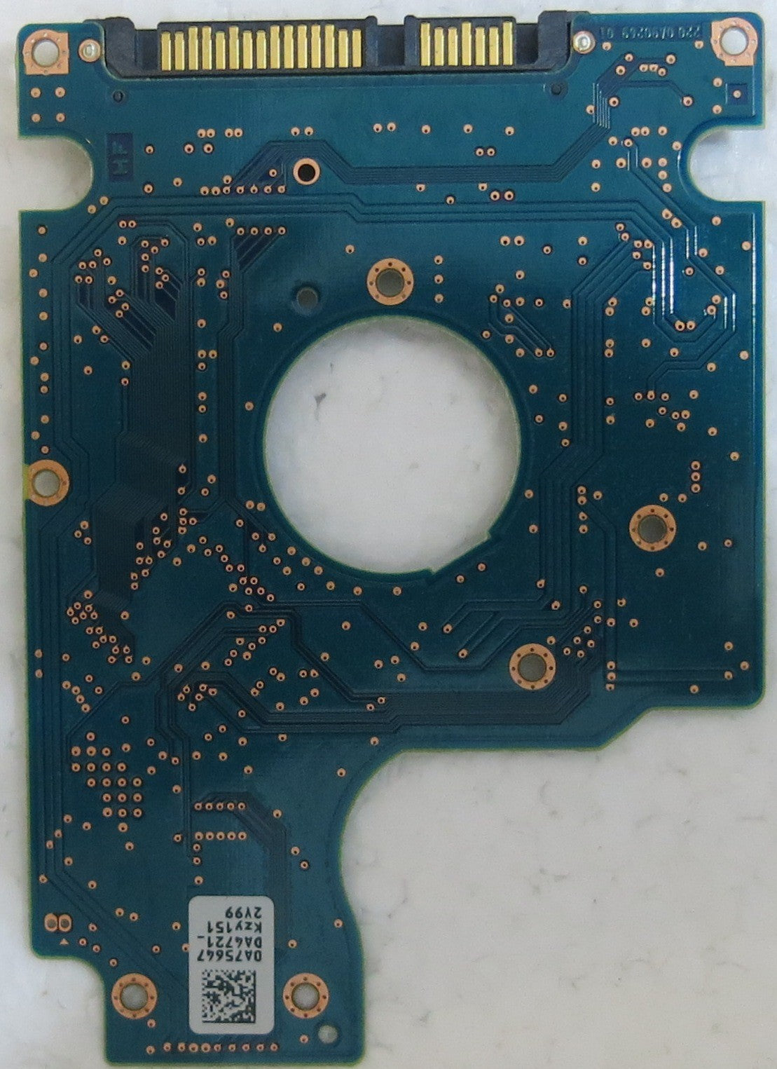 HTS543216A7A384 PN 0J18921 MLC DA4024 220 0A90269 01 PCB