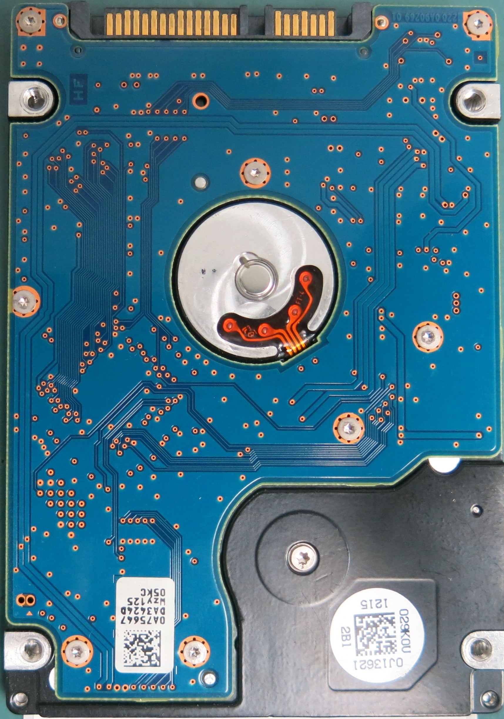 HTS543216A7A384, Serial Number: 110704E2025342JKMV2M, P/N: 0J18921, MLC: DA4024, 160GB 2.5, PCB: 220 0A90269 01