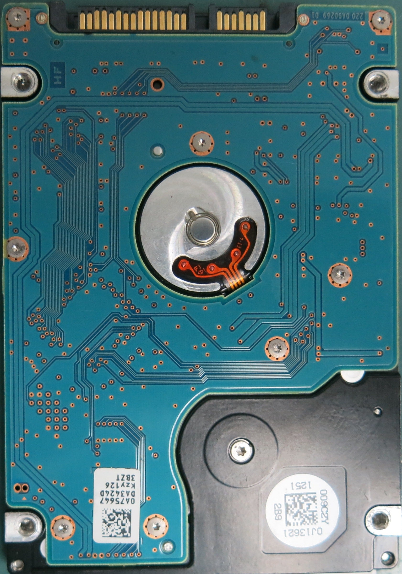 HTS543216A7A384, Serial Number: 110714E20253420HGE8J, P/N: 0J18921, MLC: DA4024, 160GB 2.5