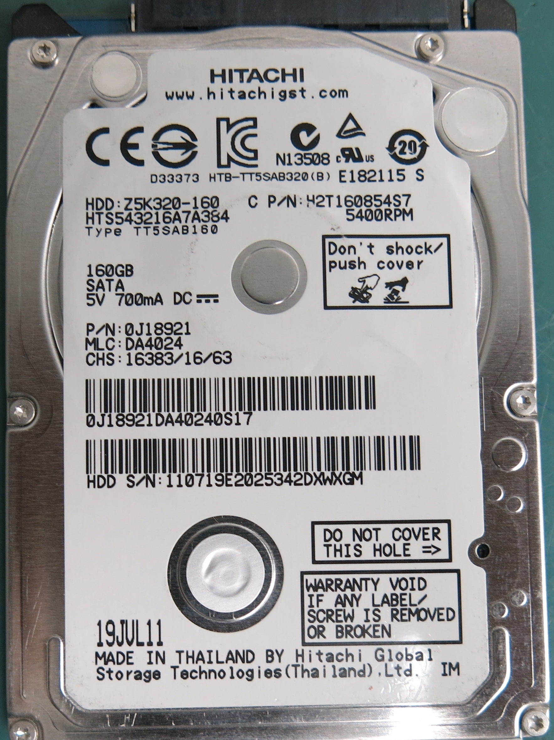HTS543216A7A384, Serial Number: 110719E2025342DXWXGM, P/N: 0J18921, MLC: DA4024, 160GB 2.5