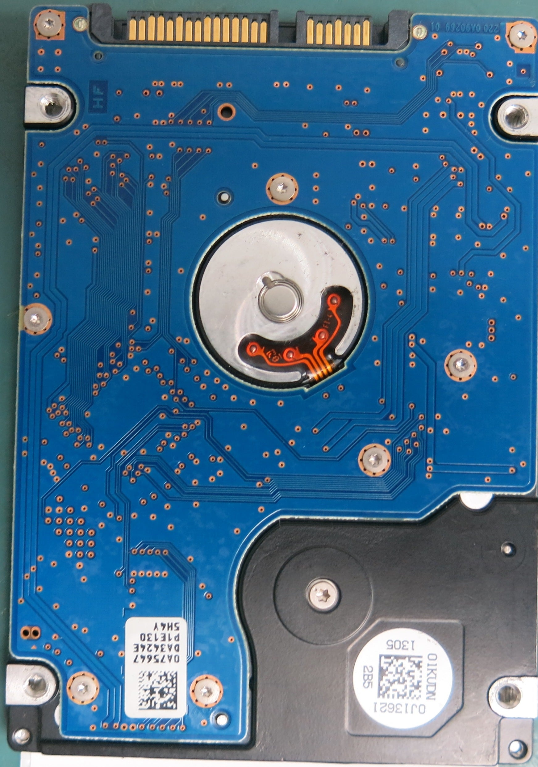HTS543216A7A384, Serial Number: 110803E2005340C7YZ5J, P/N: 0J18921, MLC: DA4024, 160GB 2.5, PCB: 220 0A90269 01