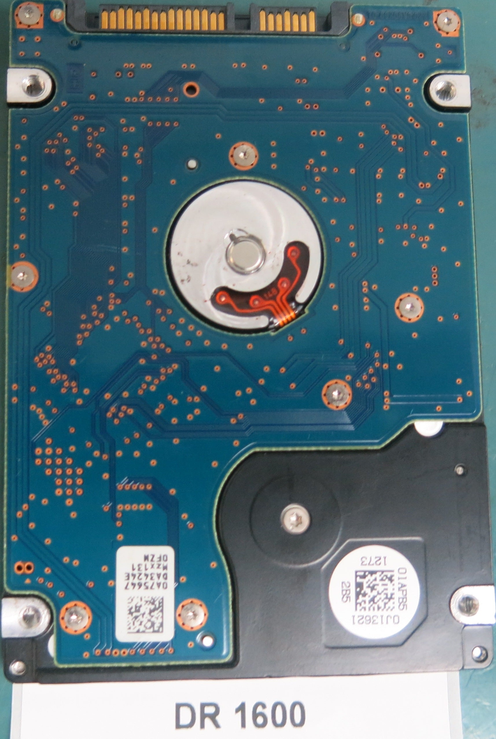 HTS543216A7A384, Serial Number: 110813E2405340046H7K, P/N: 0J18921, MLC: DA4024, 160GB 3.5