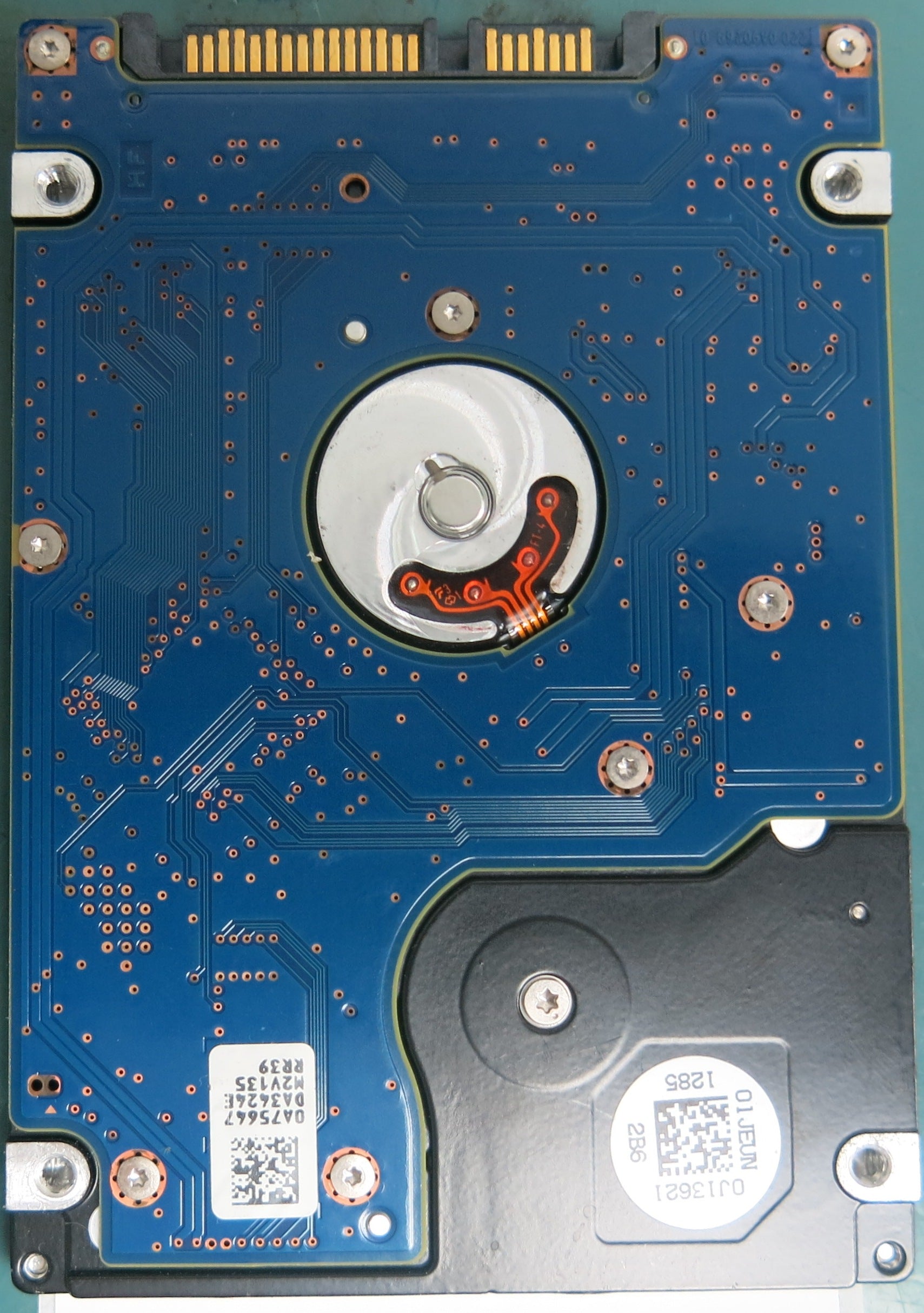 HTS543216A7A384, Serial Number: 110913E2005340CZY8MJ, P/N: 0J18921, MLC: DA4024, 160GB 2.5