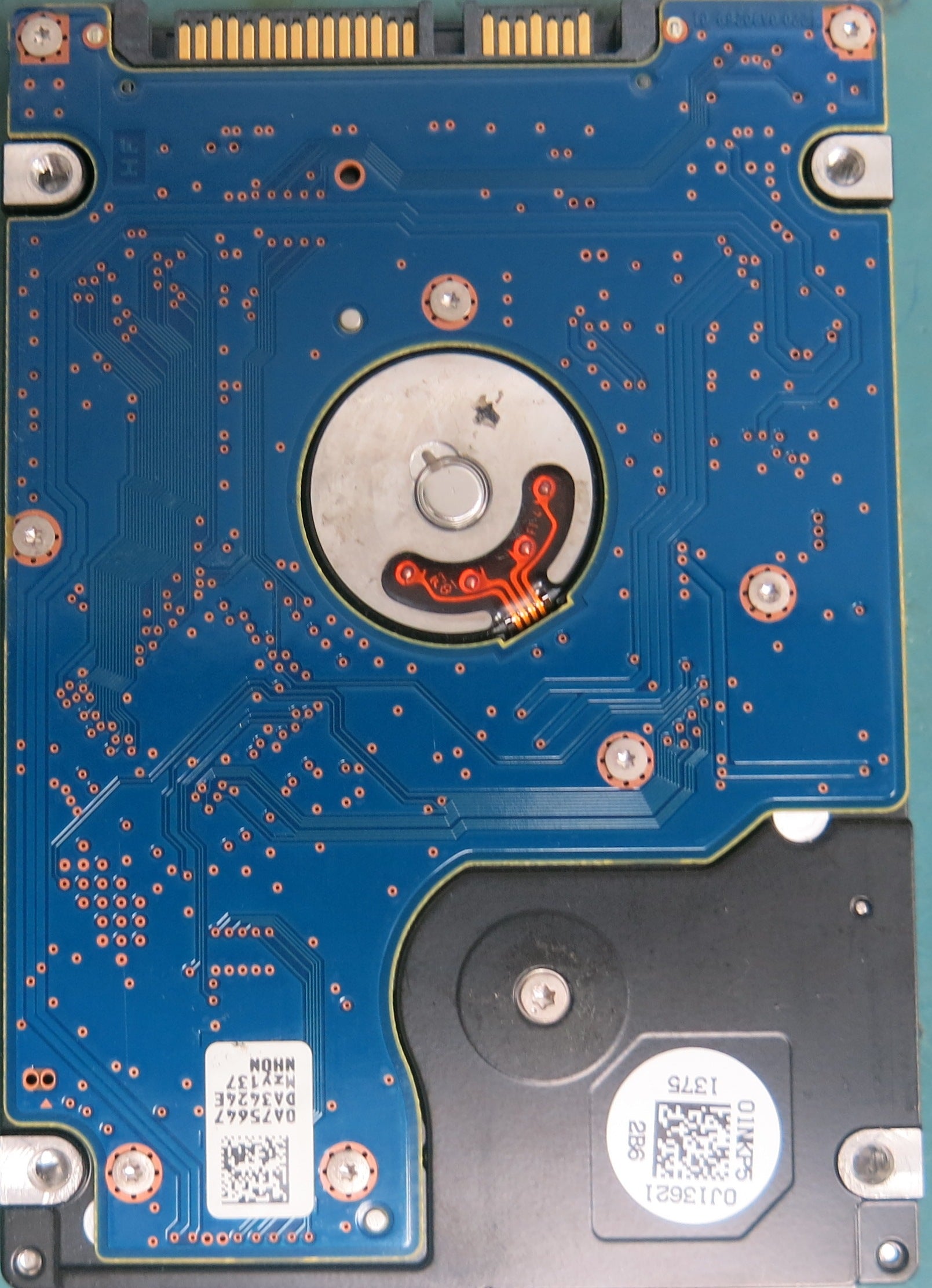 HTS543216A7A384, Serial Number: 110921E2015341D3ED2M, P/N: 0J18921, MLC: DA4024, 160GB 2.5