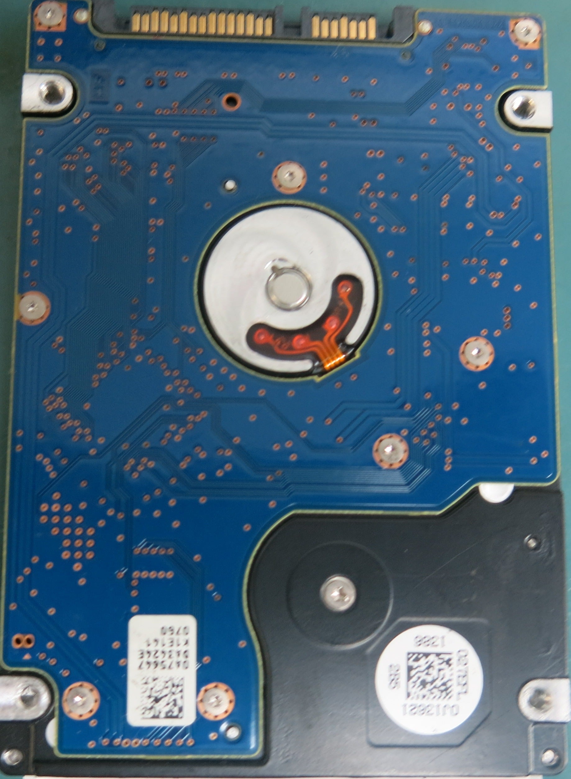 HTS543216A7A384, Serial Number: 111016E20153411D6MXJ, P/N: 0J18921, MLC: DA4024, 160GB 3.5,
