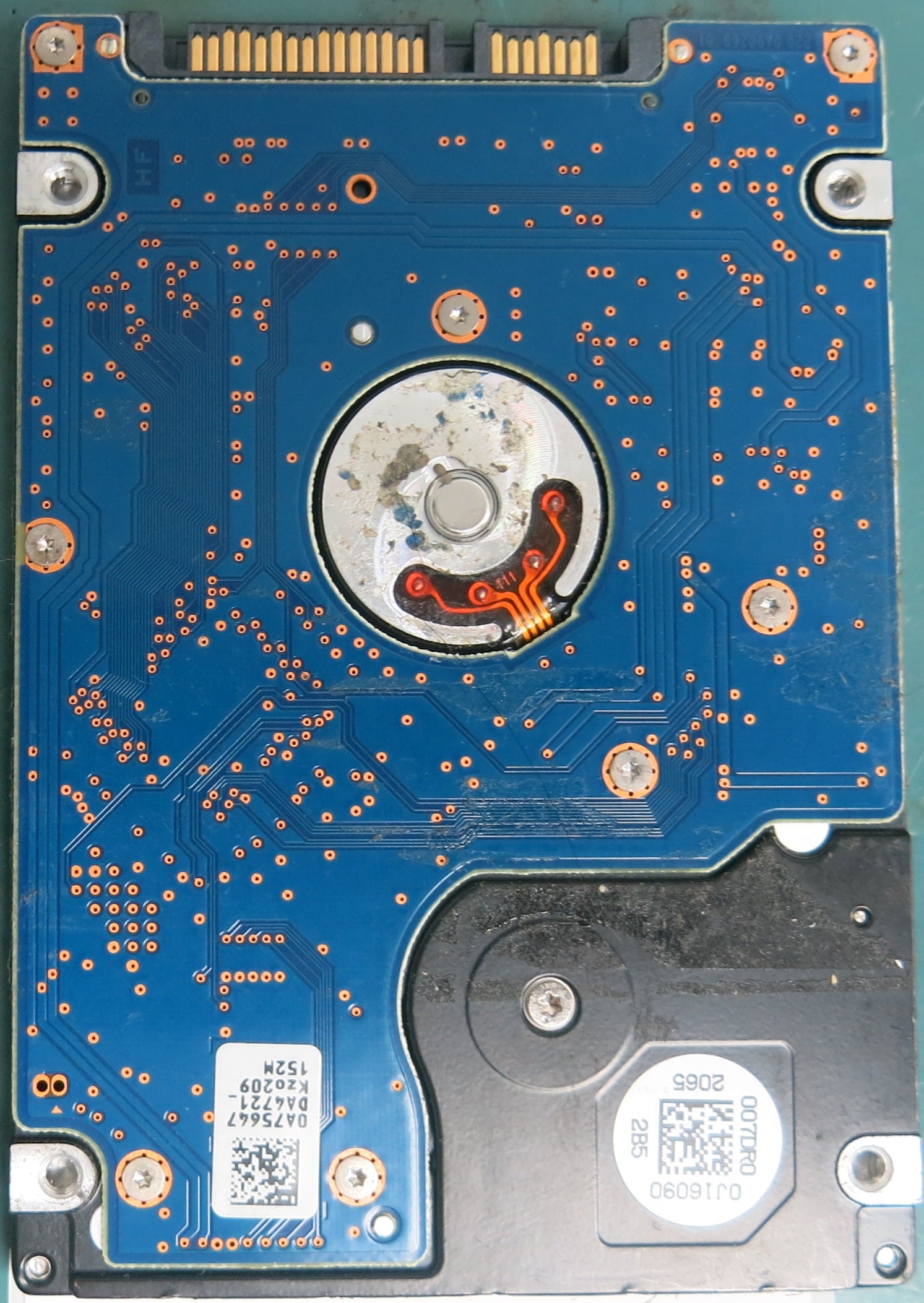 HTS543216A7A384, Serial Number: 120316E00G42333TJG2S, P/N: 0J18921, MLC: DA4024, 160GB 2.5