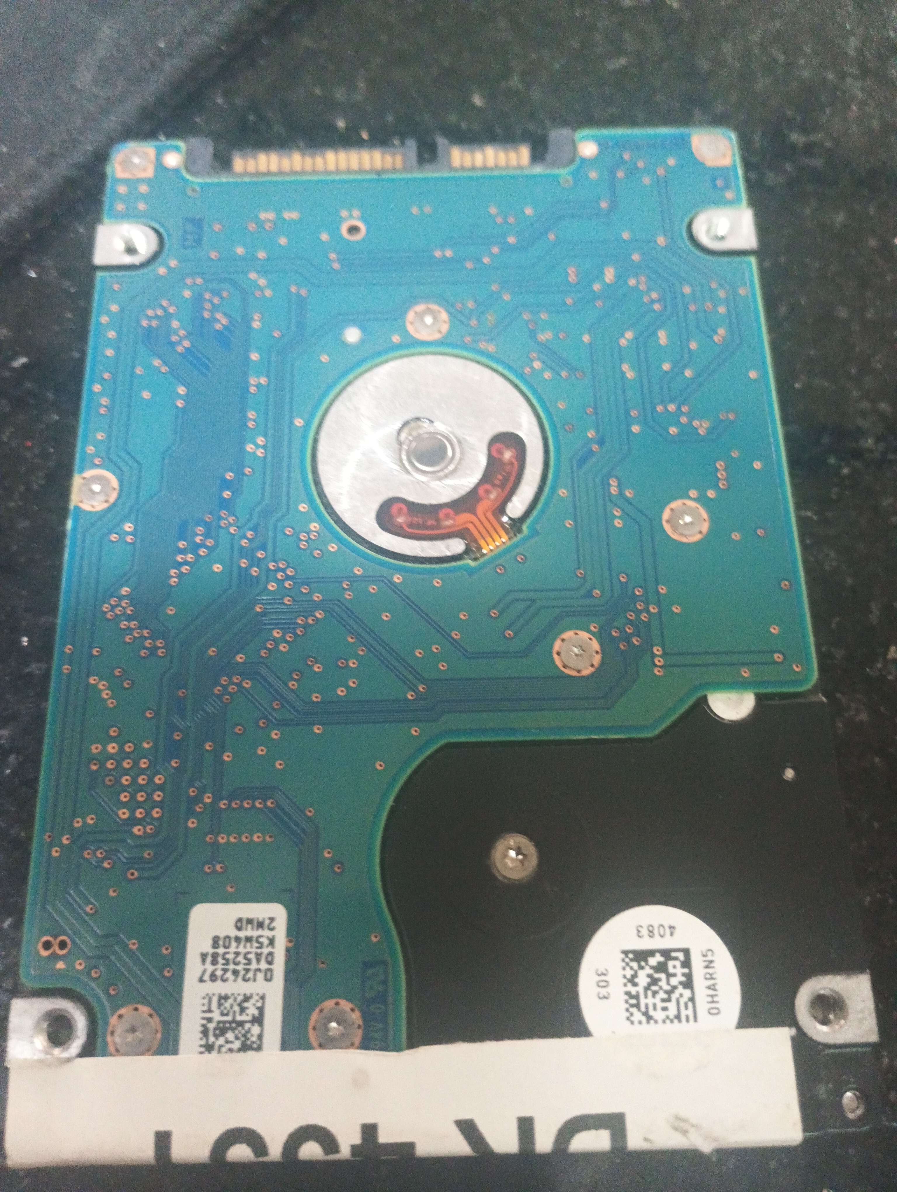 HTS545050A7E680,  P/N: 0J37165,  MLC: DA6129,  Serial: 140313TM8514GL1MT1EP,  500GB 2.5  PCB :220 0A90351 01