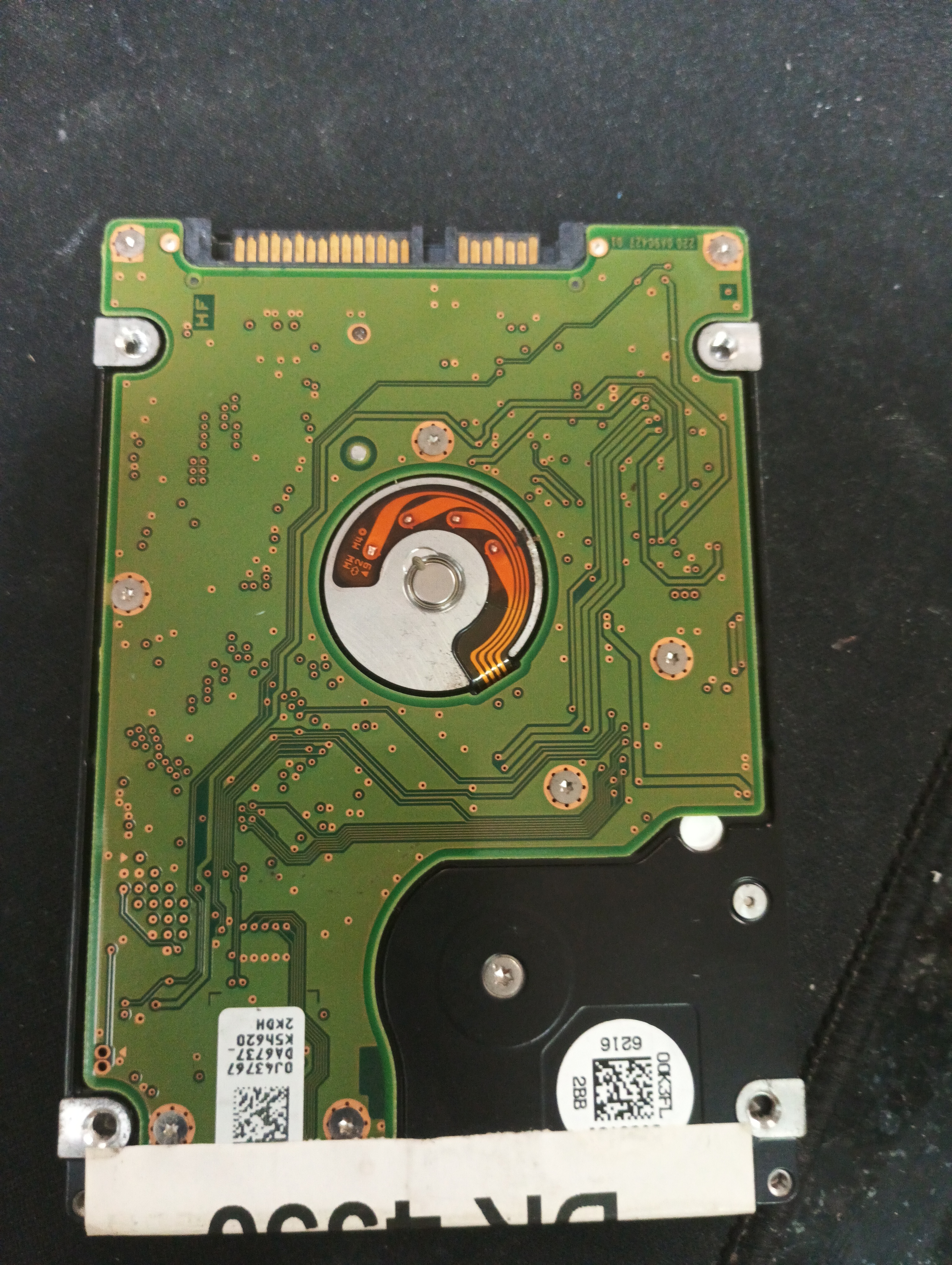 HTS545050A7E680,  P/N: 0J47805,  MLC: DA7150,  Serial: 160612EBB50A1J39DHVS,  500GB 2.5,  PCB :220 0A90429 01,