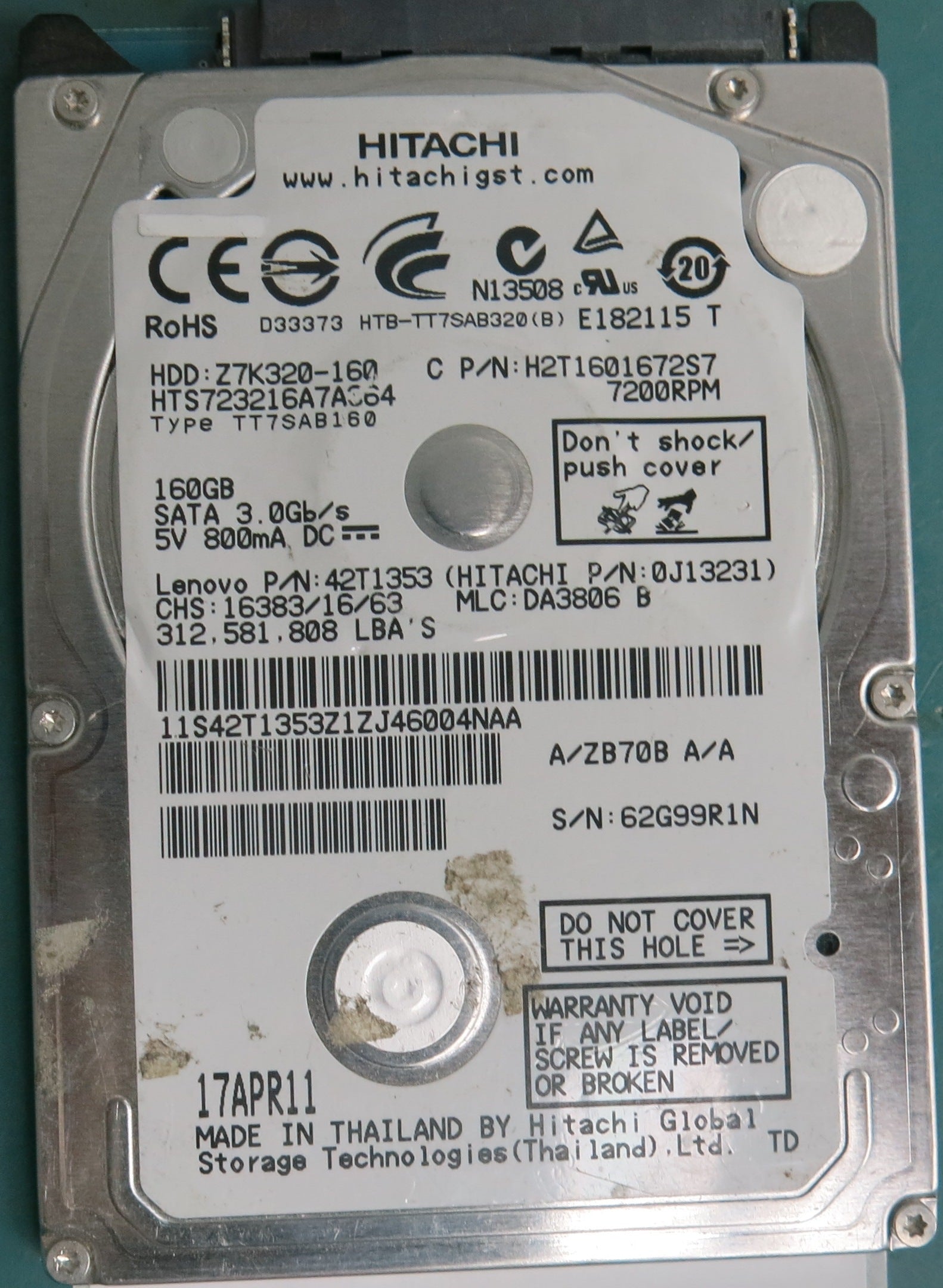 HTS723216A7AS64, Serial Number: 11S42T1353Z1ZJ46004NAA, P/N: 42T1353, MLC: DA3806 B, 160GB 2.5, PCB: 220 0A90269 01