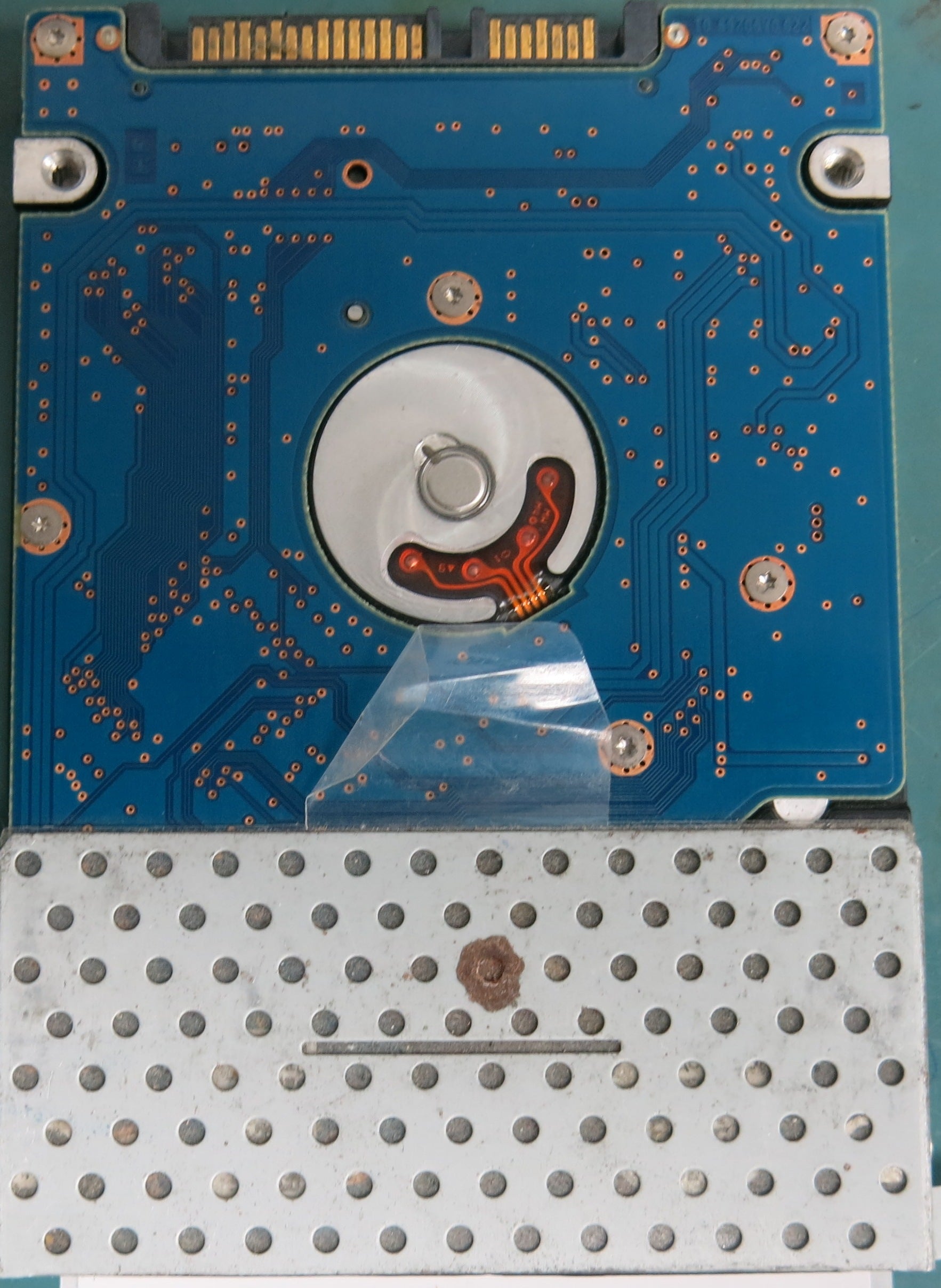 HTS723232A7A364, Serial Number: 11S42T1354Z1ZM55004DYL, P/N: 42T1354, MLC: DA5031 A, 320GB 2.5