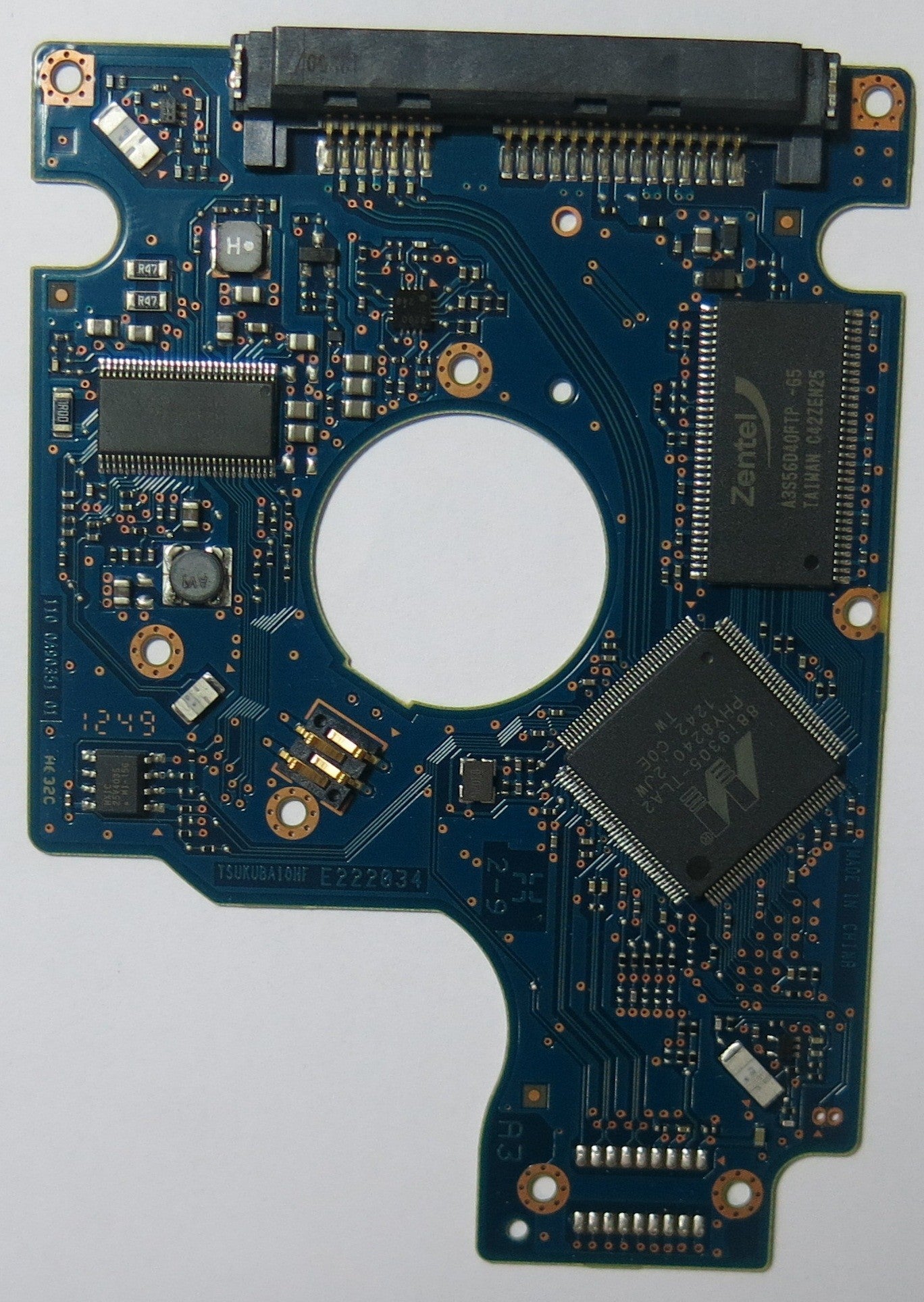 HTS725032A7E630  220 0A90351 01 PCB