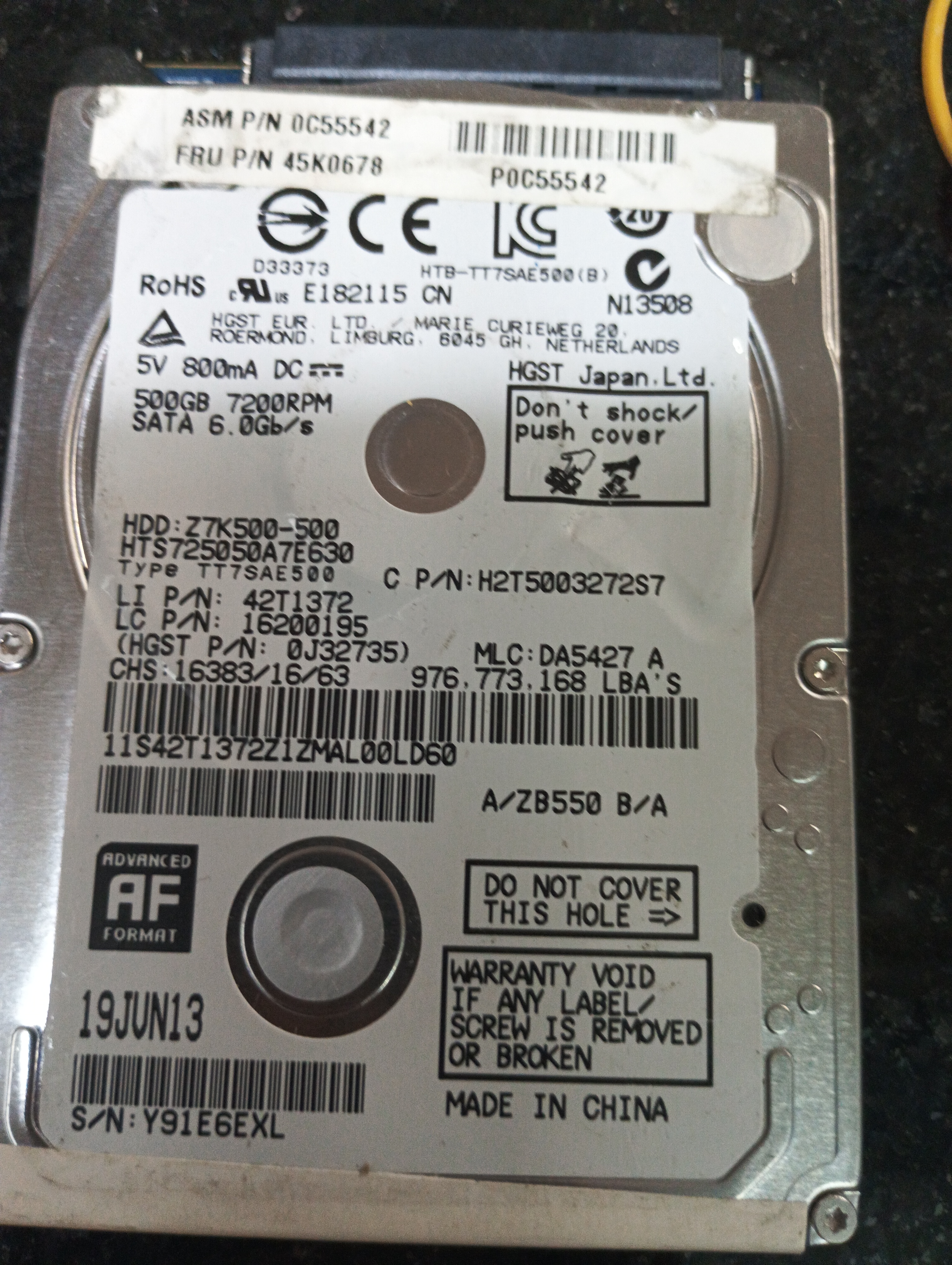 HTS725050A7E630,  MLC: DA5427,  Serial: Y91E6EXL,  500GB 2.5,  PCB :220 0A90351 01,