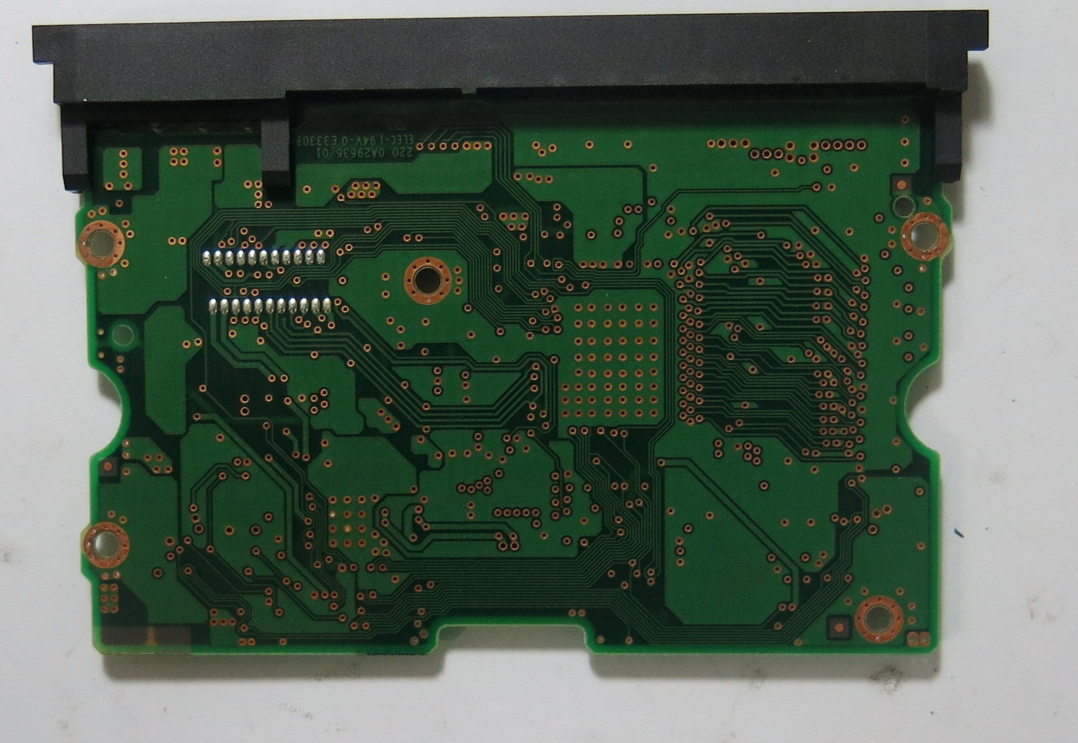 HUA721010KLA330 MLC  NOV282009 110 0A29636 01 PCB