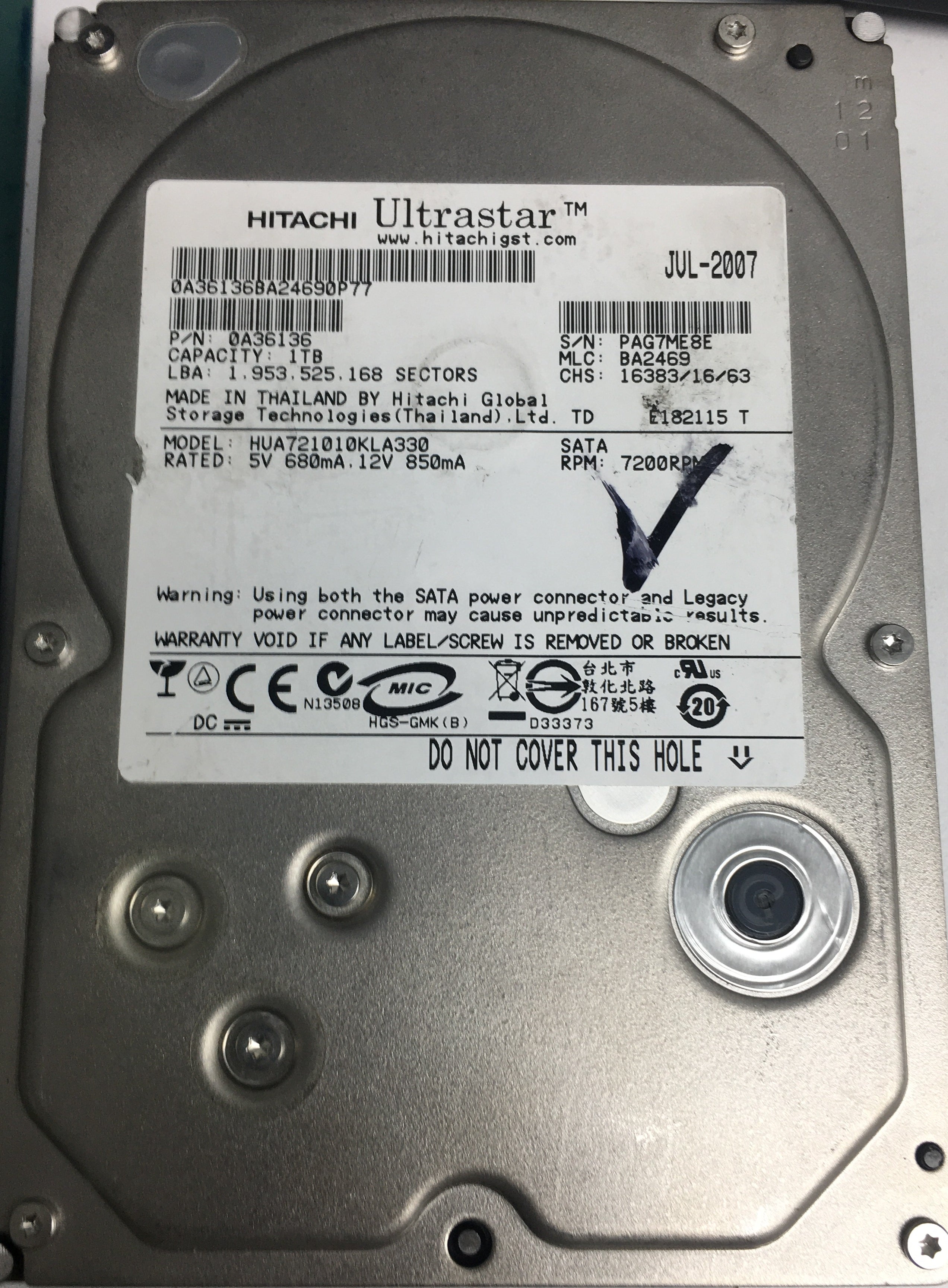 HUA721010KLA330, Serial Number: 0A36136, P/N: 0A36136, MLC: BA2469, 1TB 3.5, PCB: 110 0A29636 01