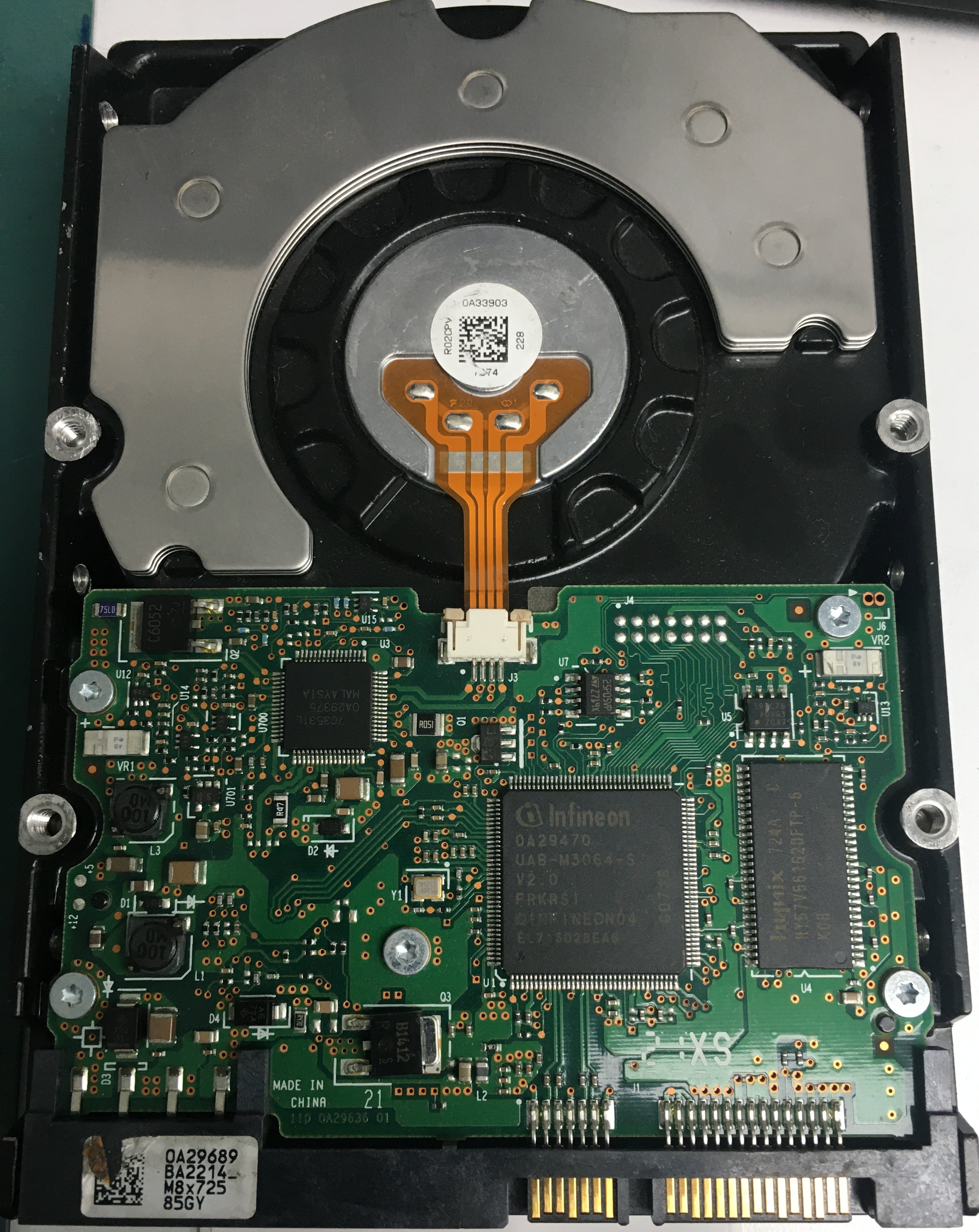 HUA721010KLA330, Serial Number: 0A36136, P/N: 0A36136, MLC: BA2469, 1TB 3.5, PCB: 110 0A29636 01