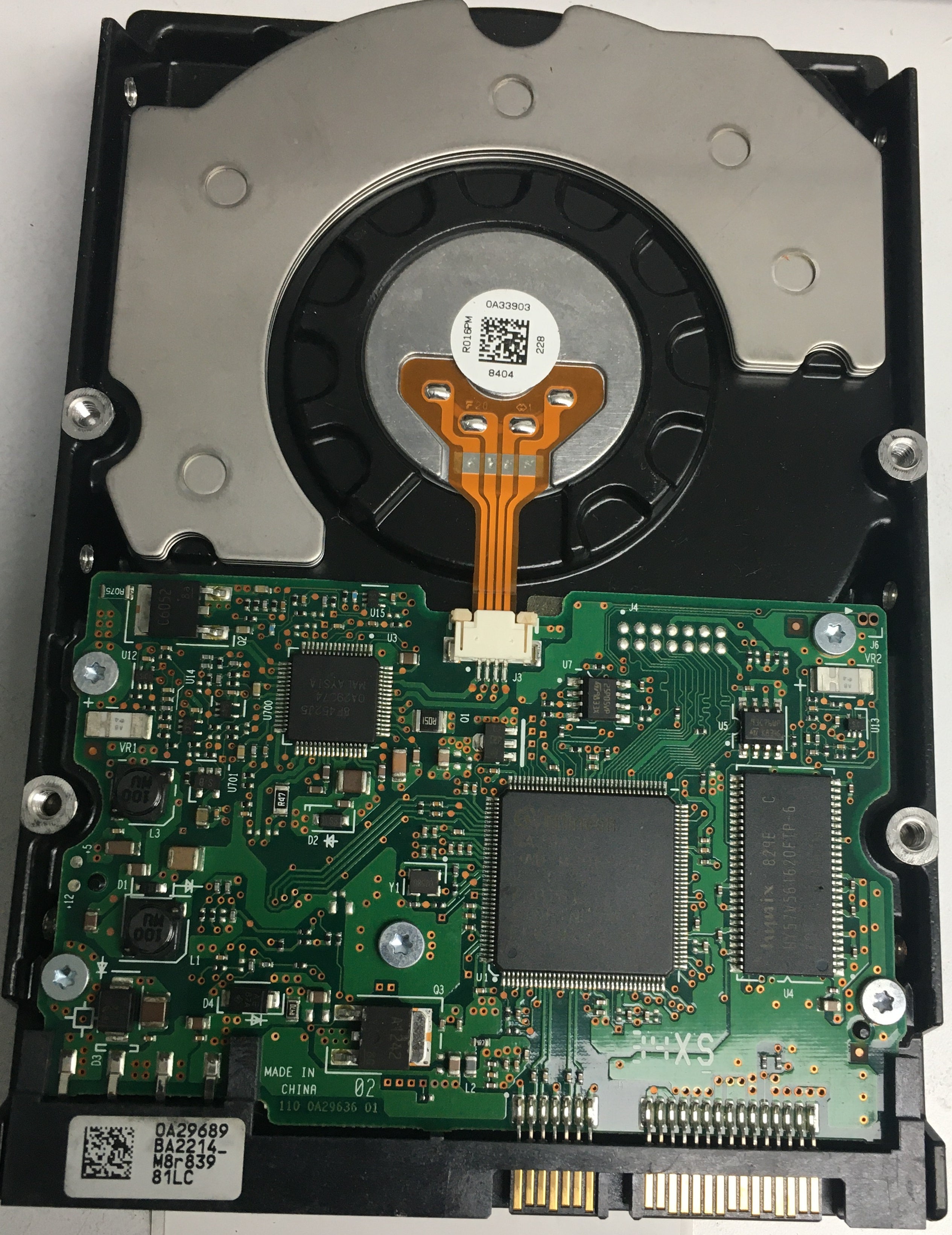 HUA721010KLA330, Serial Number: PBGN446F, P/N: 0A36283, MLC: BA2958, 1TB 3.5, PCB: 110 0A29636 01
