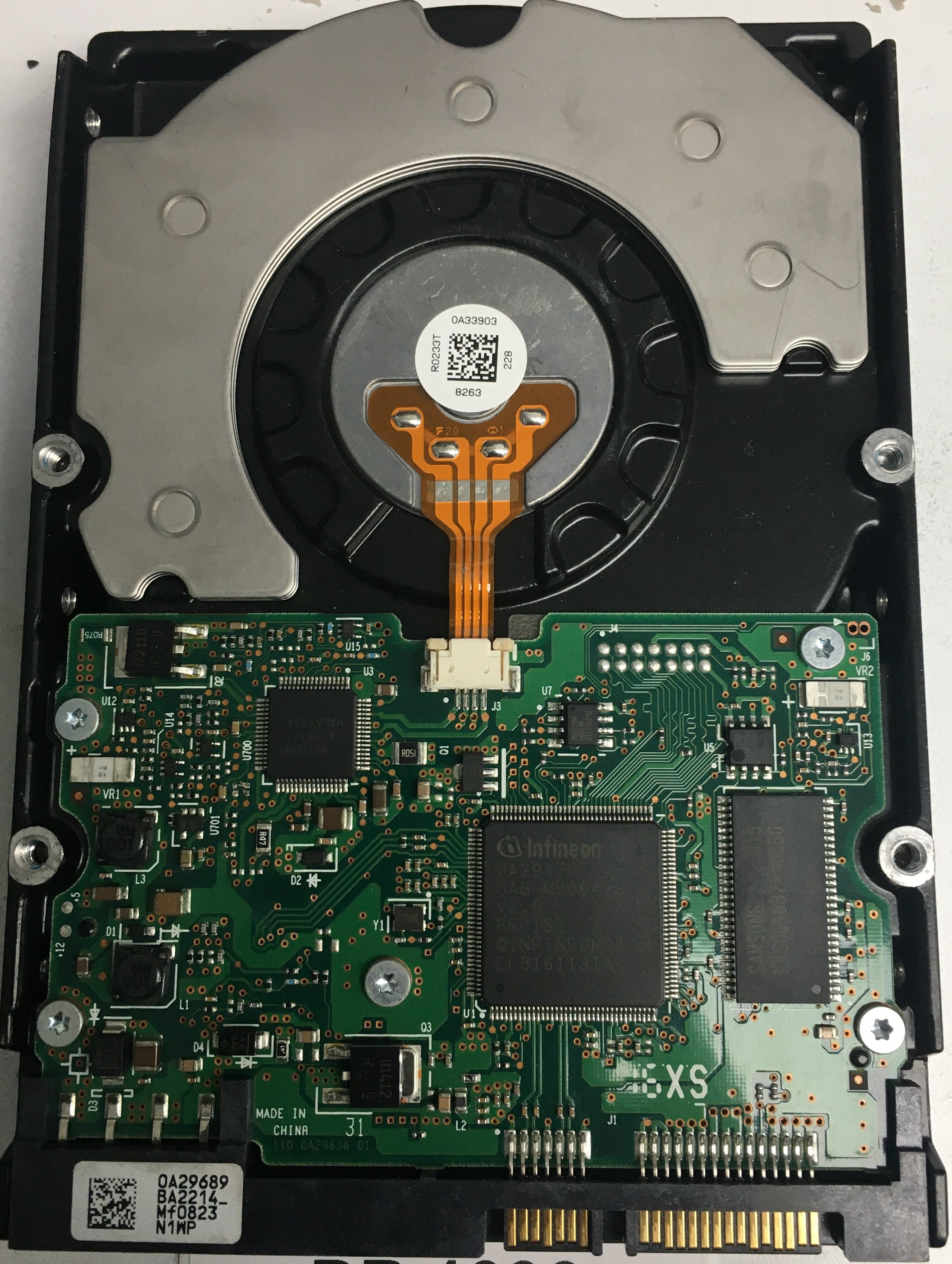 HUA721050KLA330, Serial Number: P6GDS3YF, P/N: 0A35151, MLC: BA2772, 500GB 3.5, PCB: 110 0A29636 01